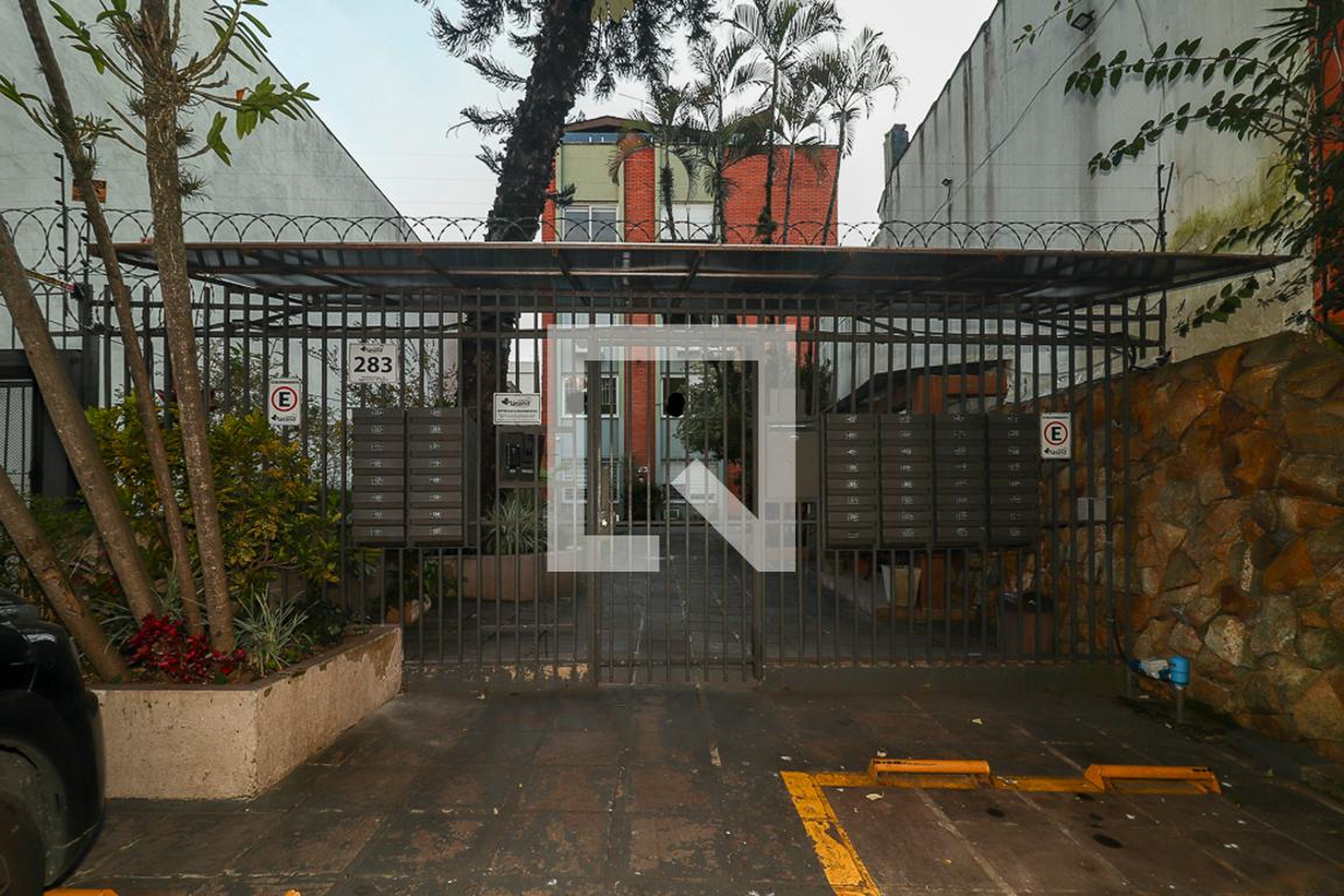 Fachada Condomínio Plátano