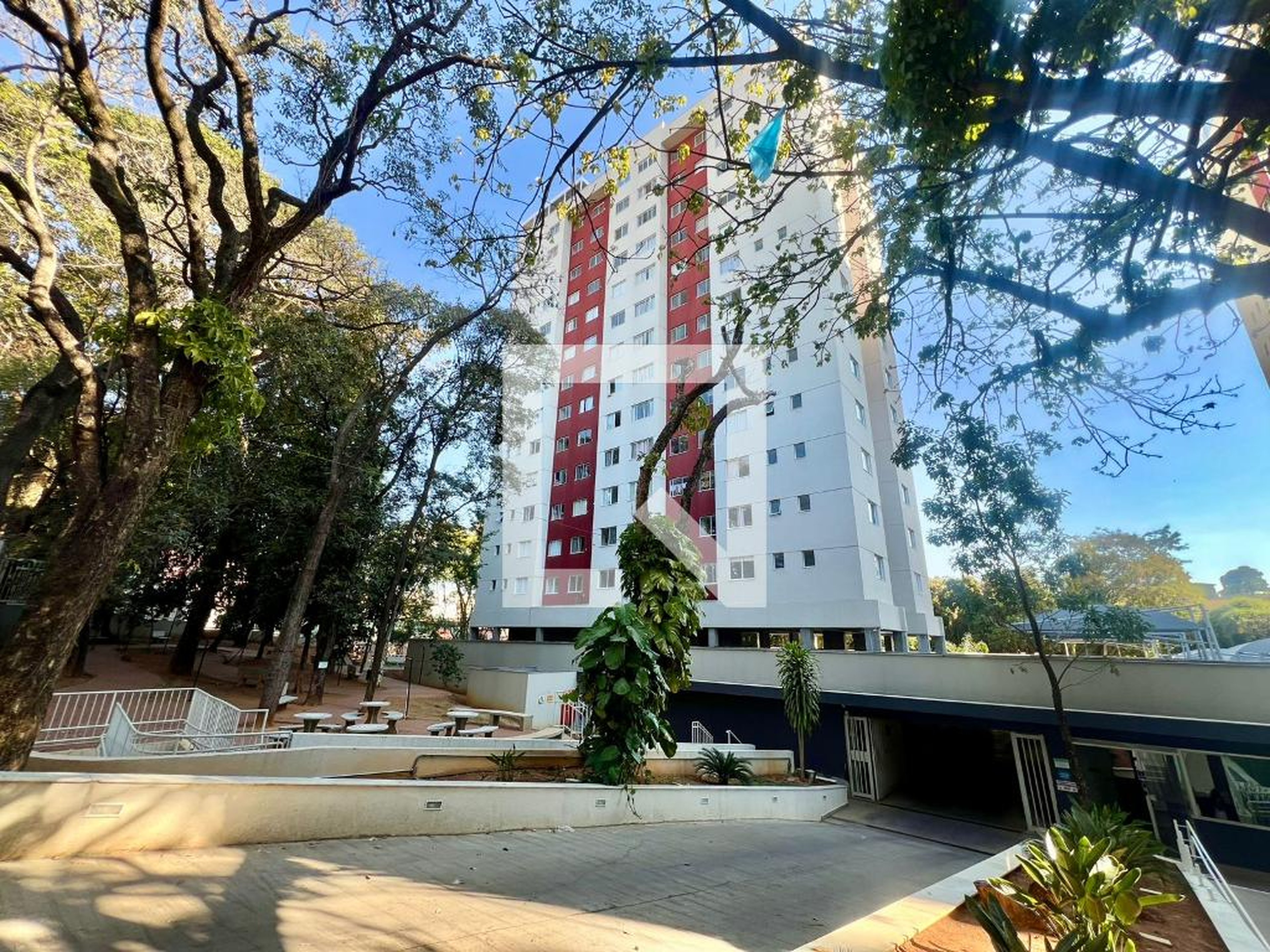 Fachada do Prédio Residêncial Torres do Lago