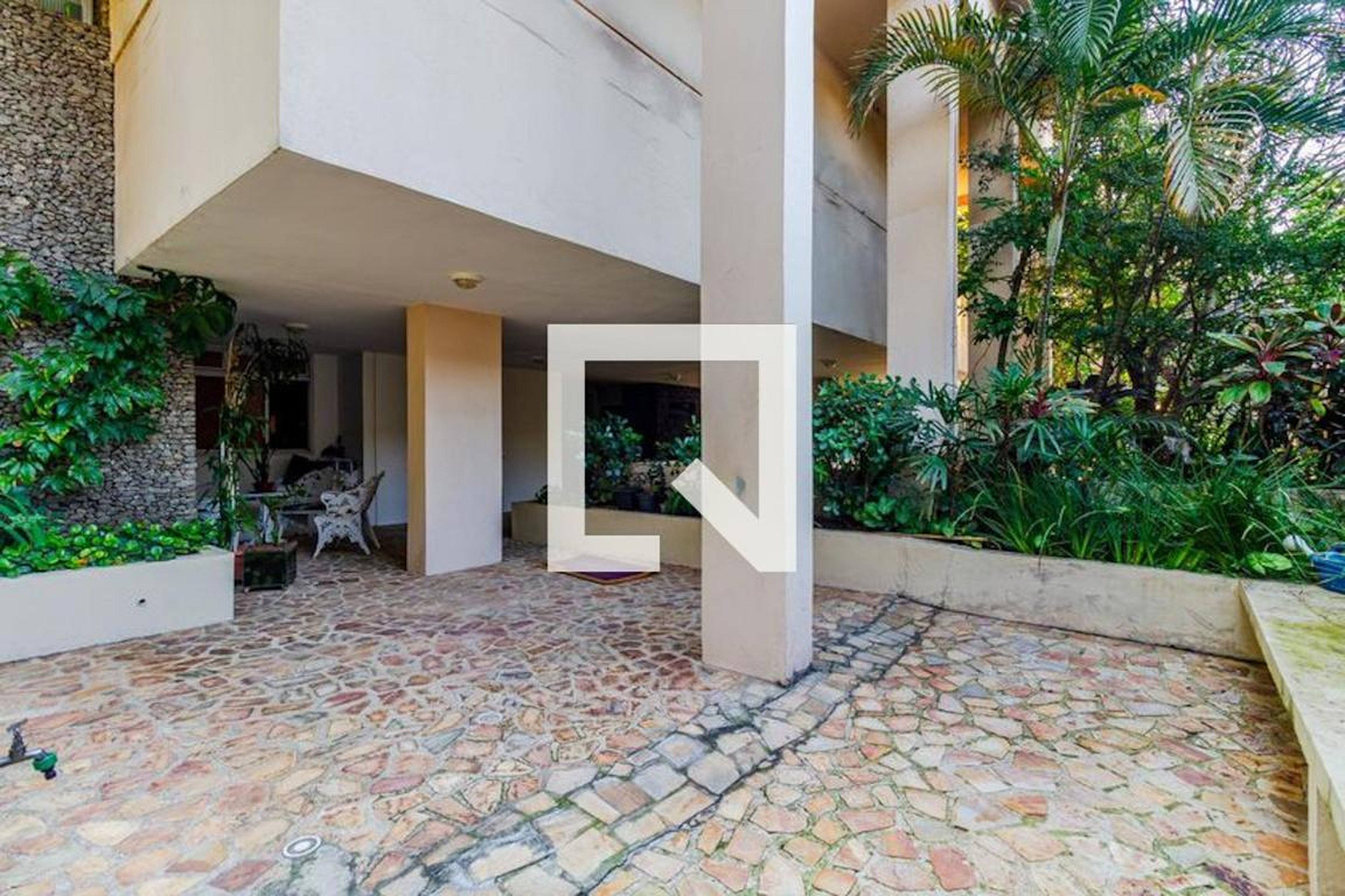 Área comum - Rio Parana