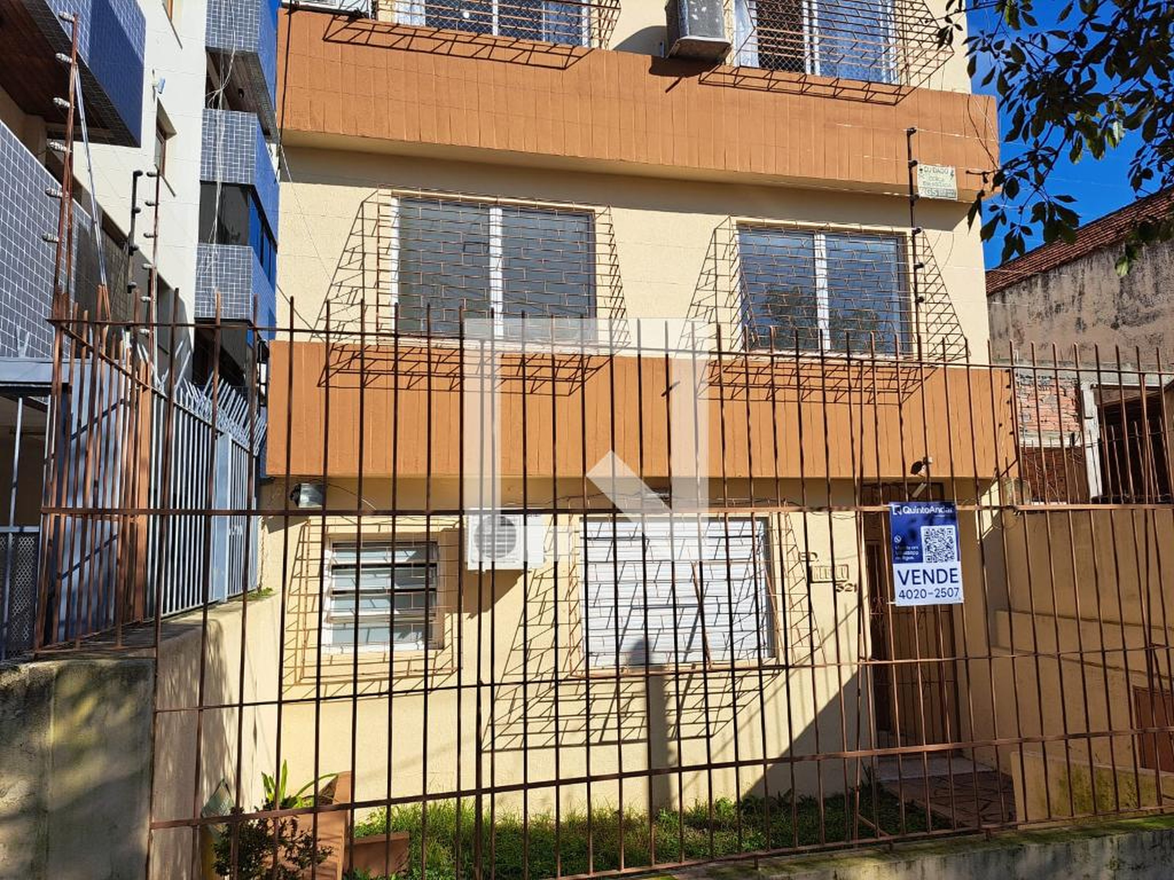 Fachada Edifício Neguev