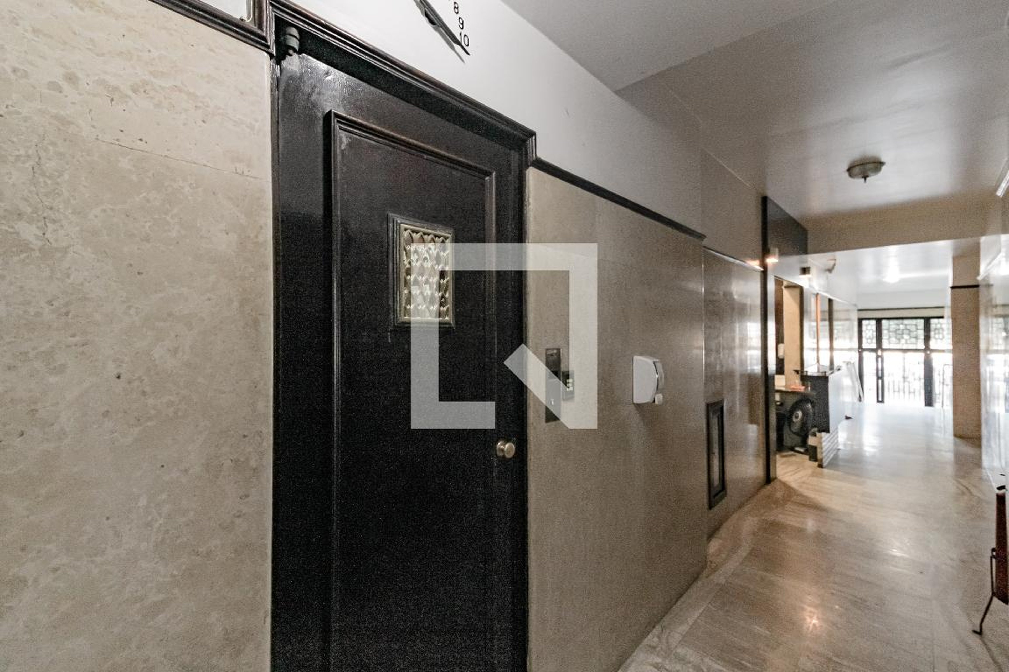 Elevador - Edifício Califórnia