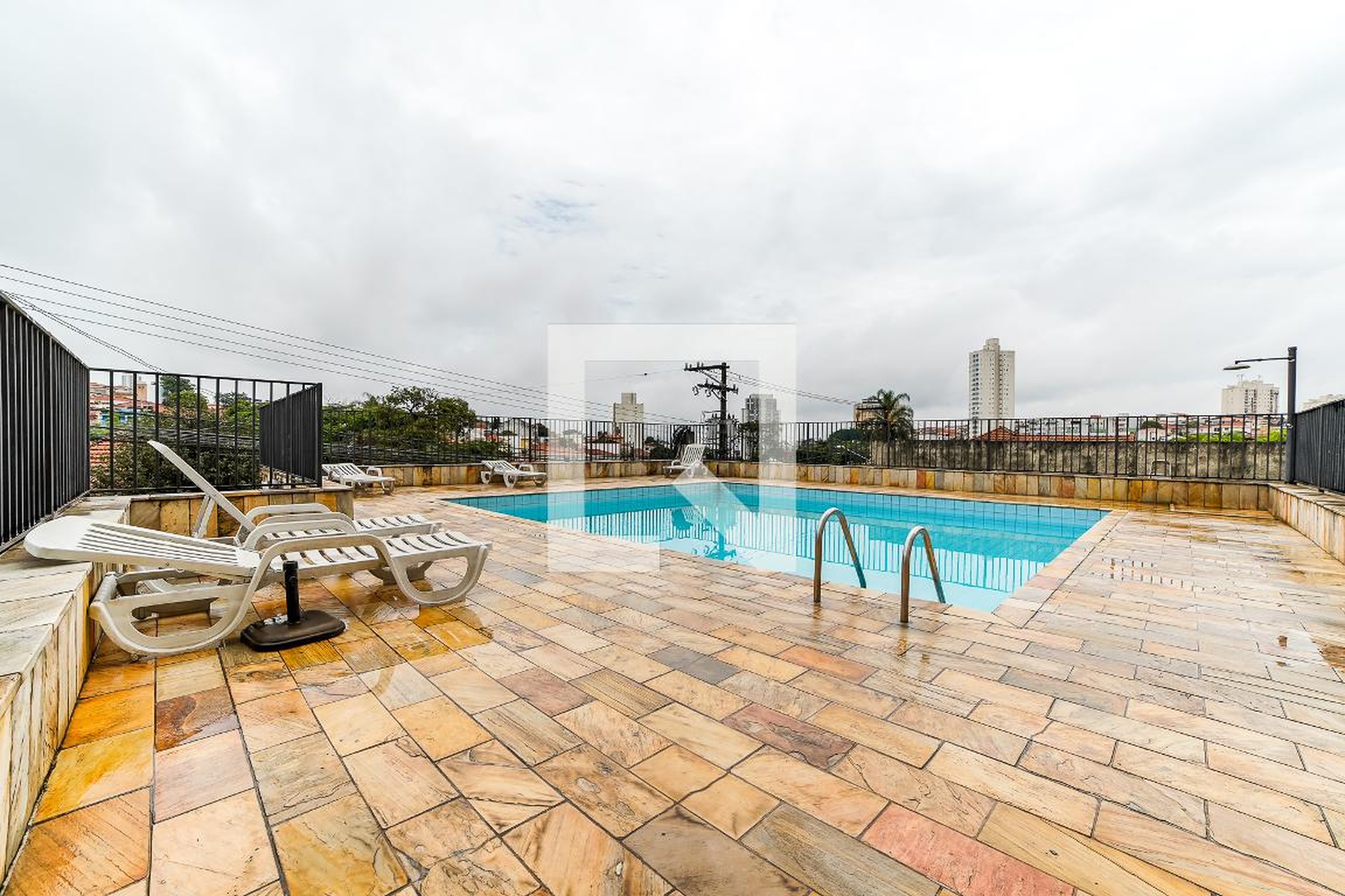 Piscina - Village  Building