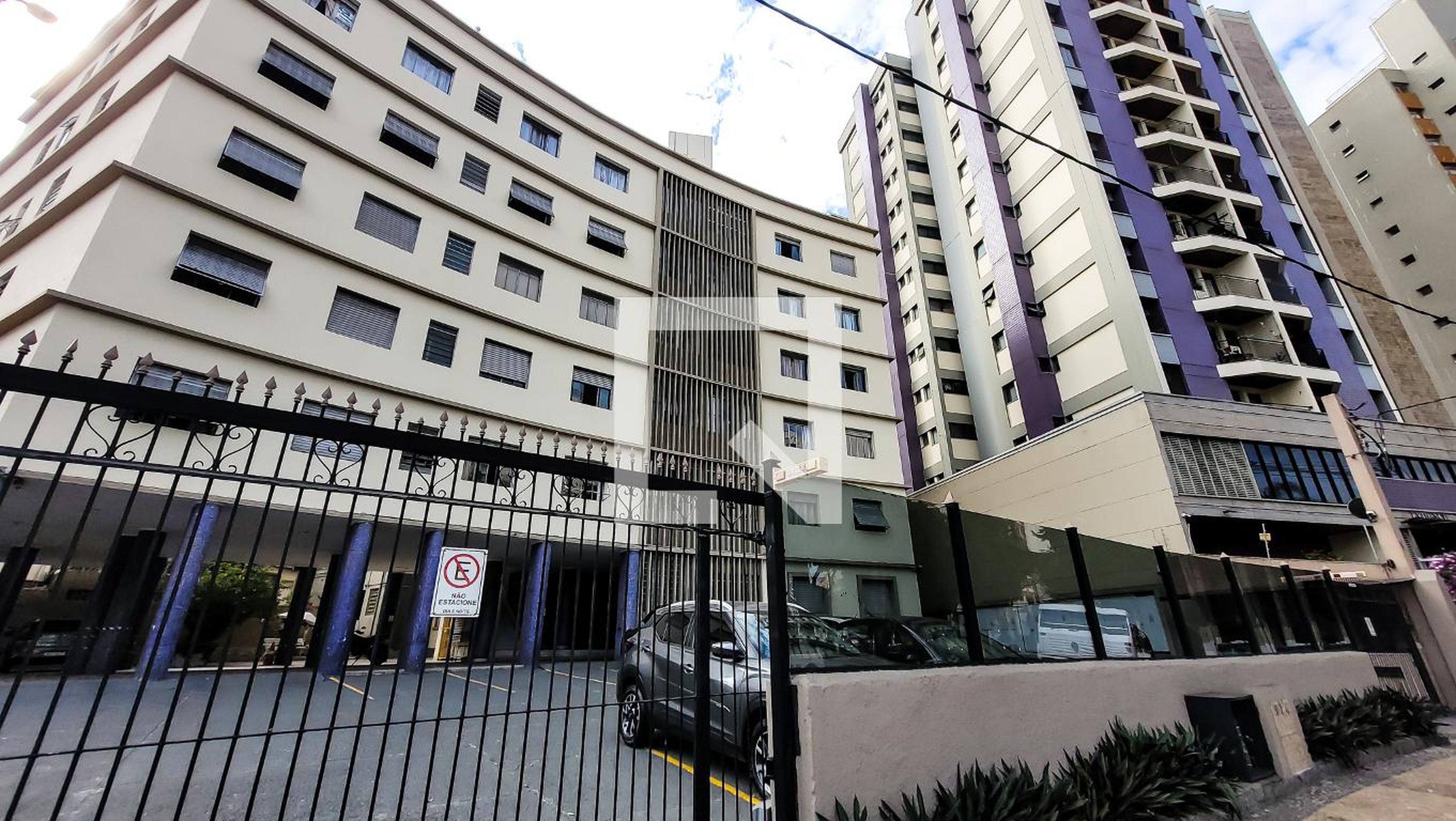 Fachada Condomínio em Avenida Anchieta, 674