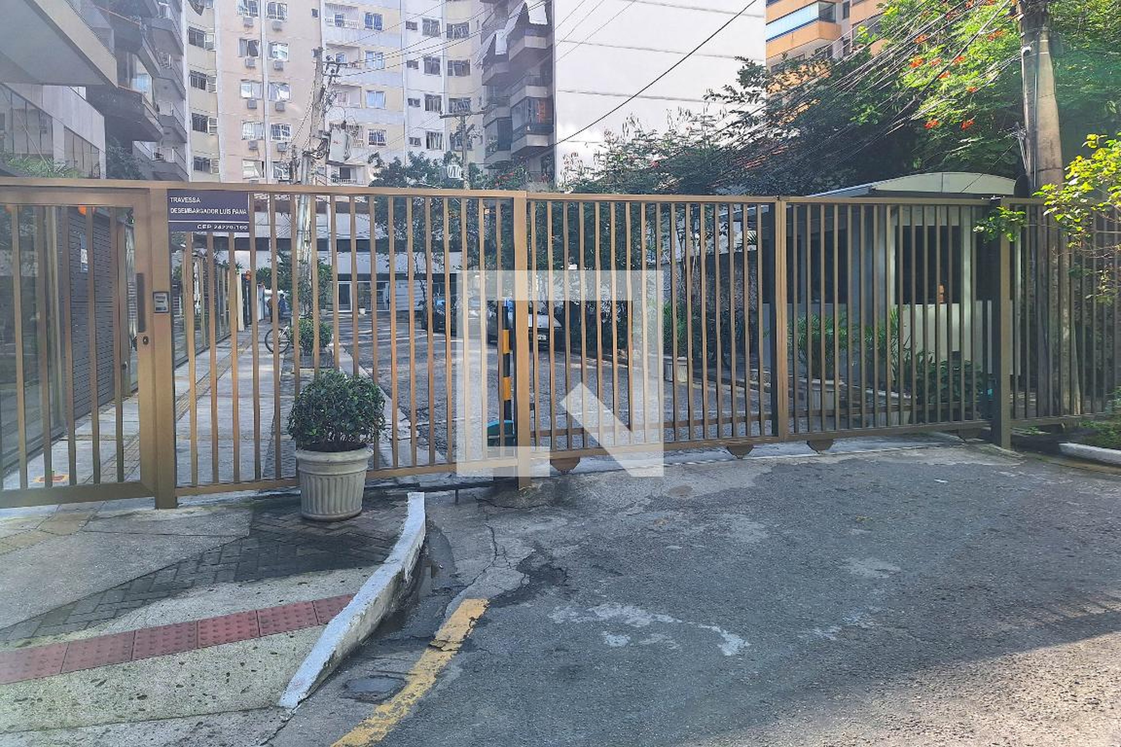 Fachada Condomínio Trav Desembargador Luiz Paiva