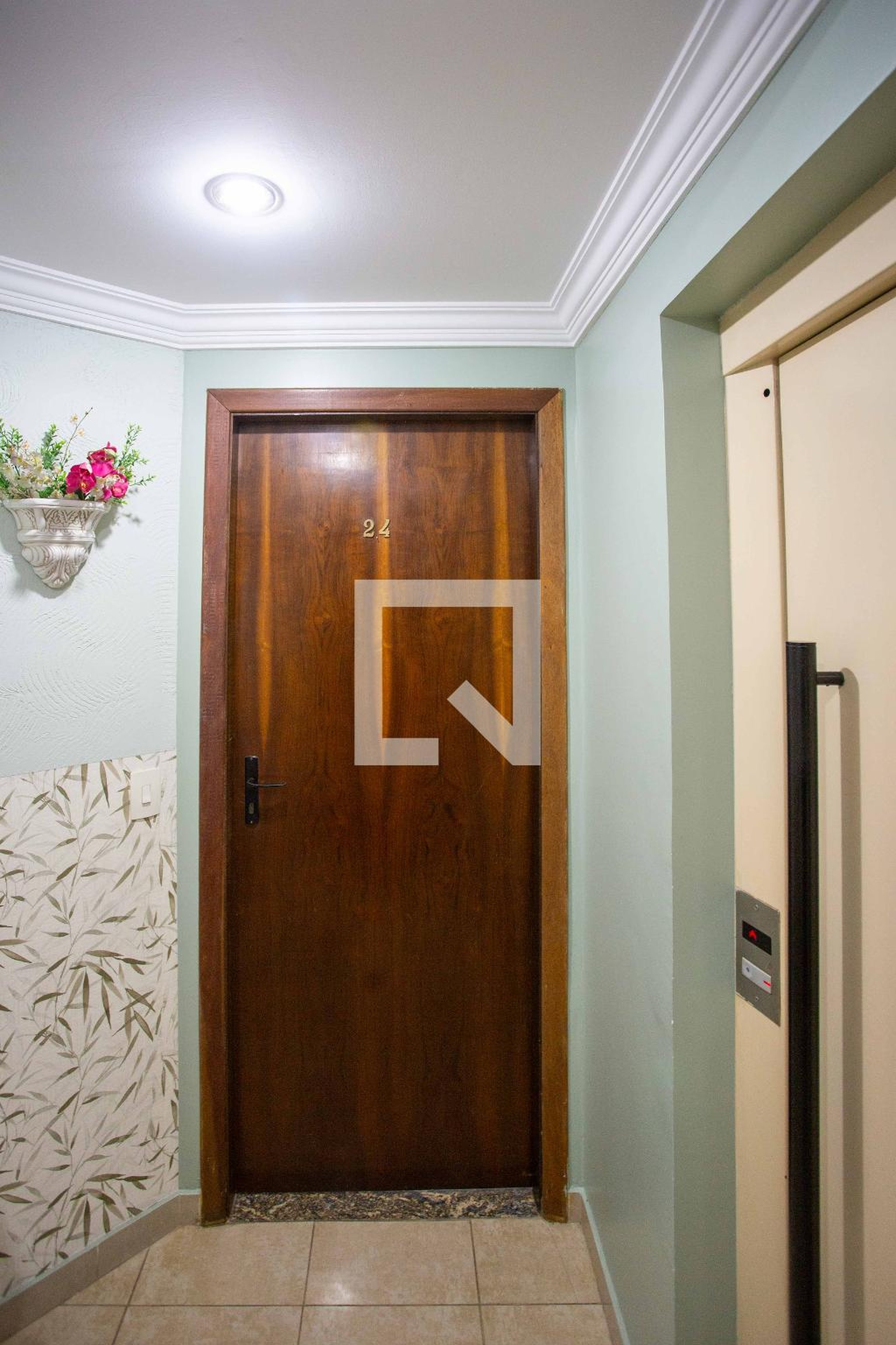 Hall de entrada - Residencial Hermínia