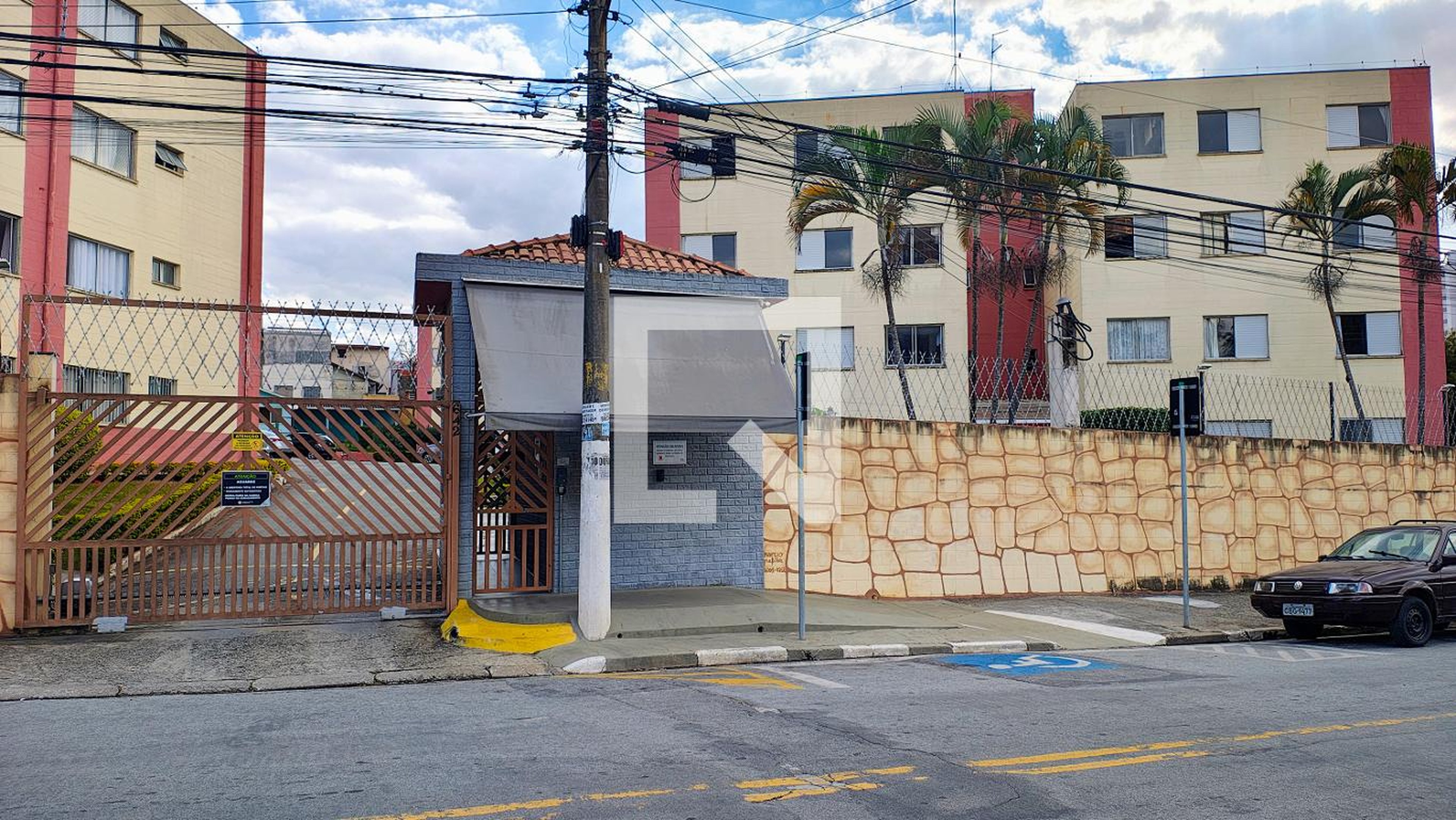 Fachada Residencial Quitauna