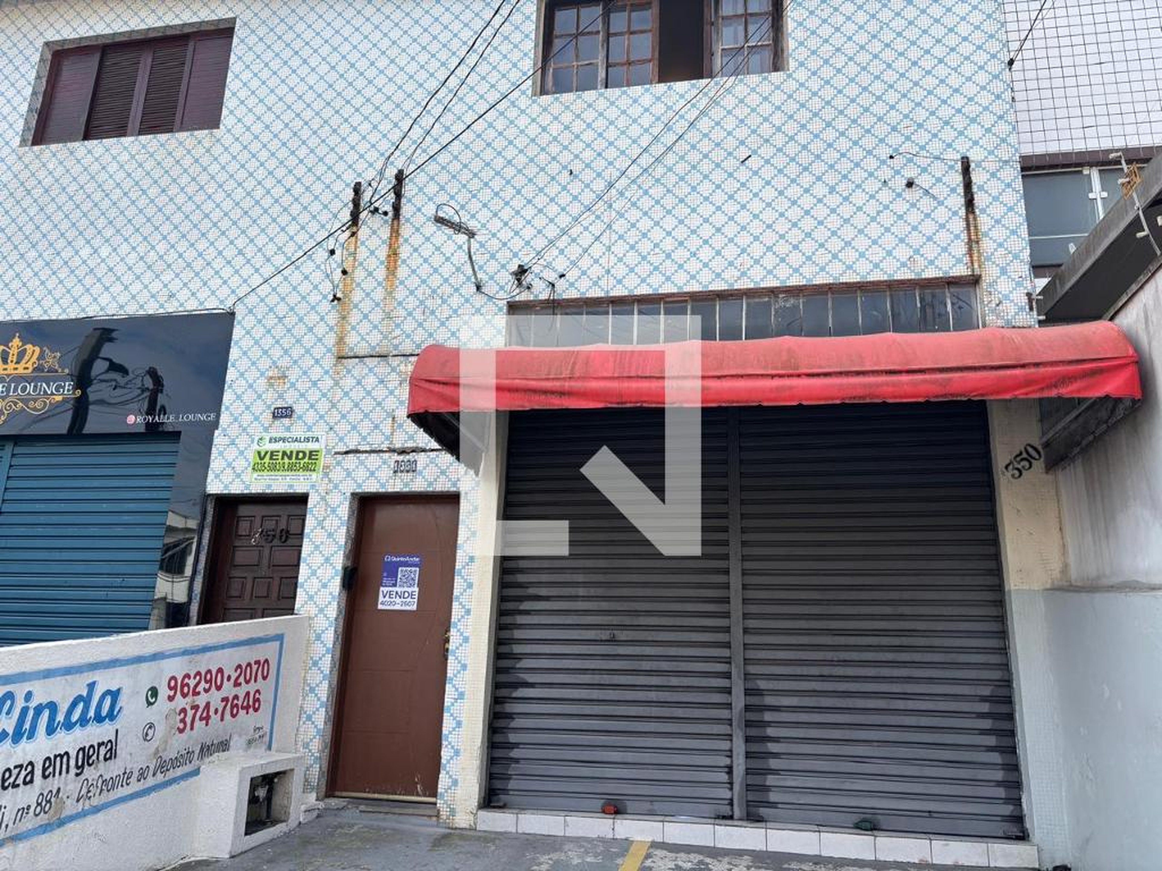 Fachada Condomínio em Rua Cristiano Angeli, 1354