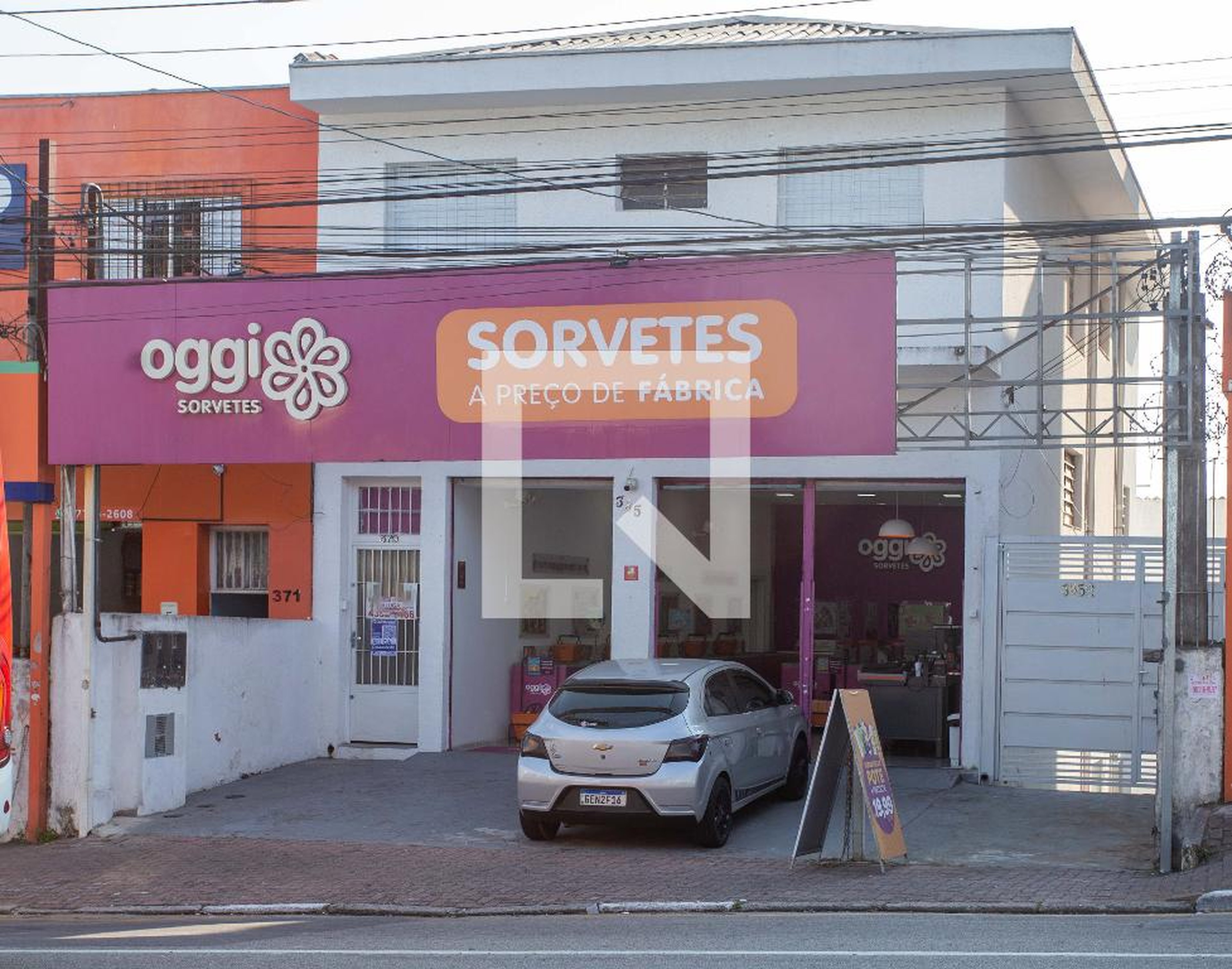 Fachada Condomínio em Avenida Dom João VI, 379