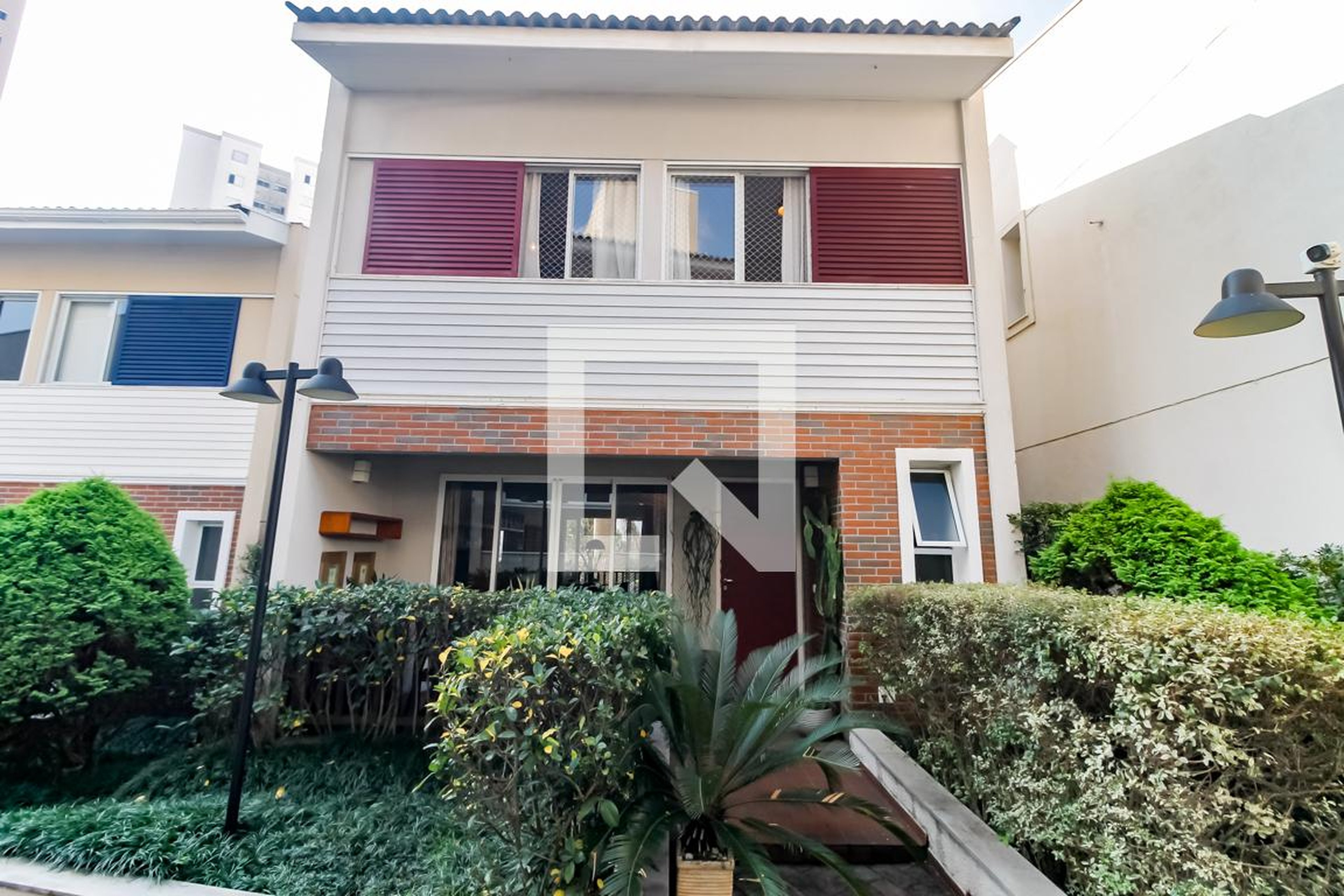 Fachada Condomínio New England