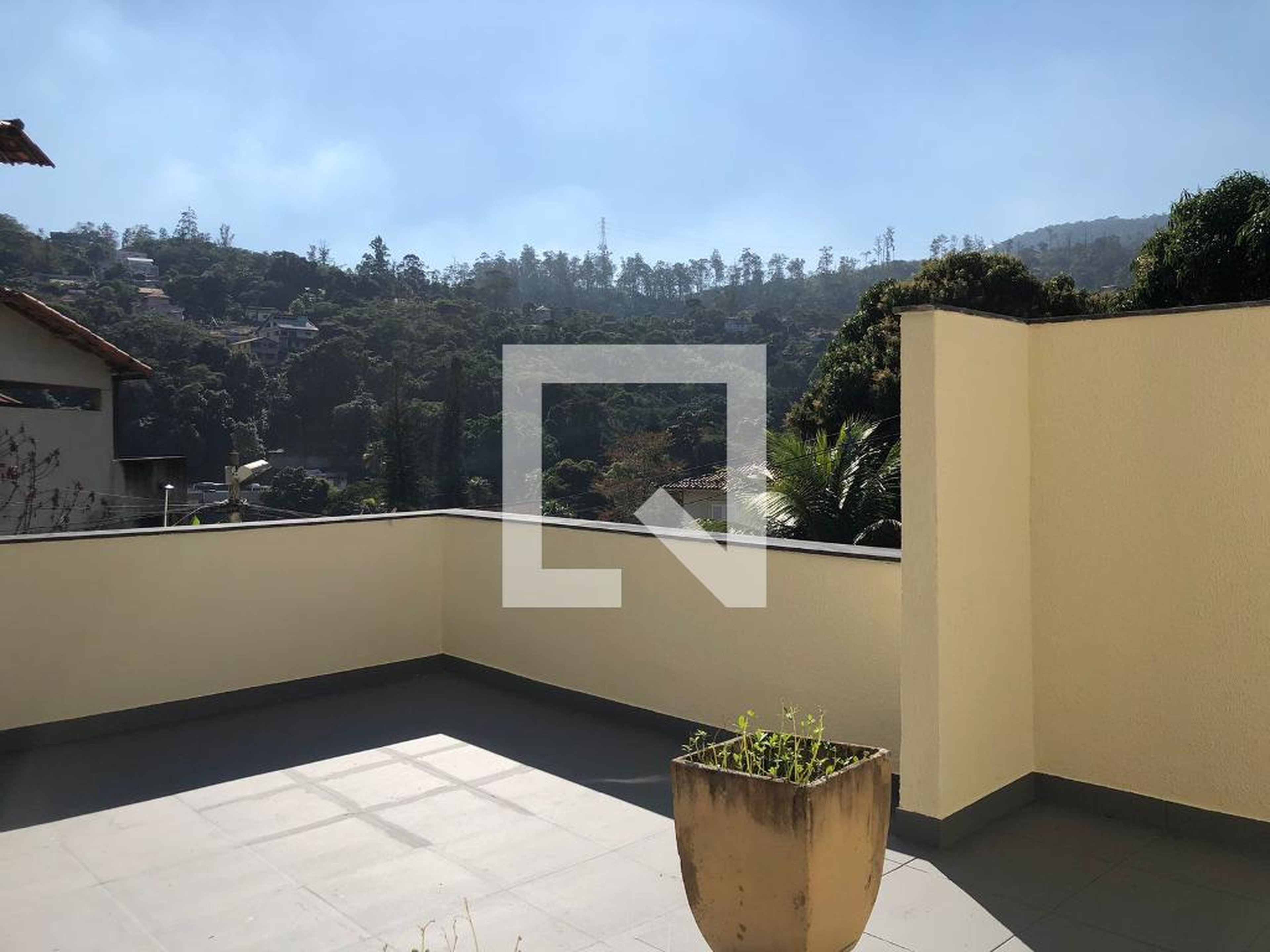 Área comum Condomínio em Estrada do Guanumbi, 914