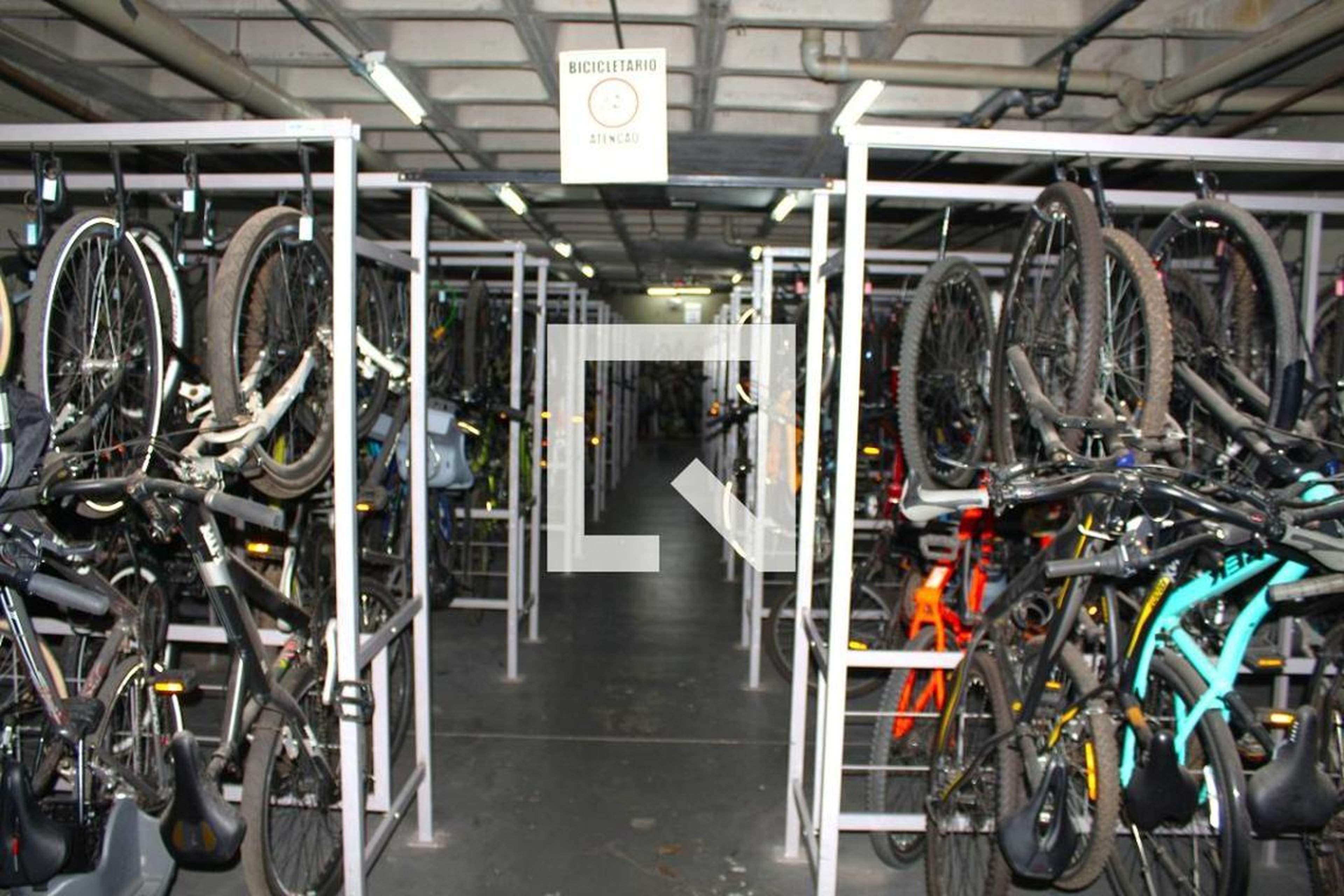 Bicicletario - Vila Nova Leopoldina