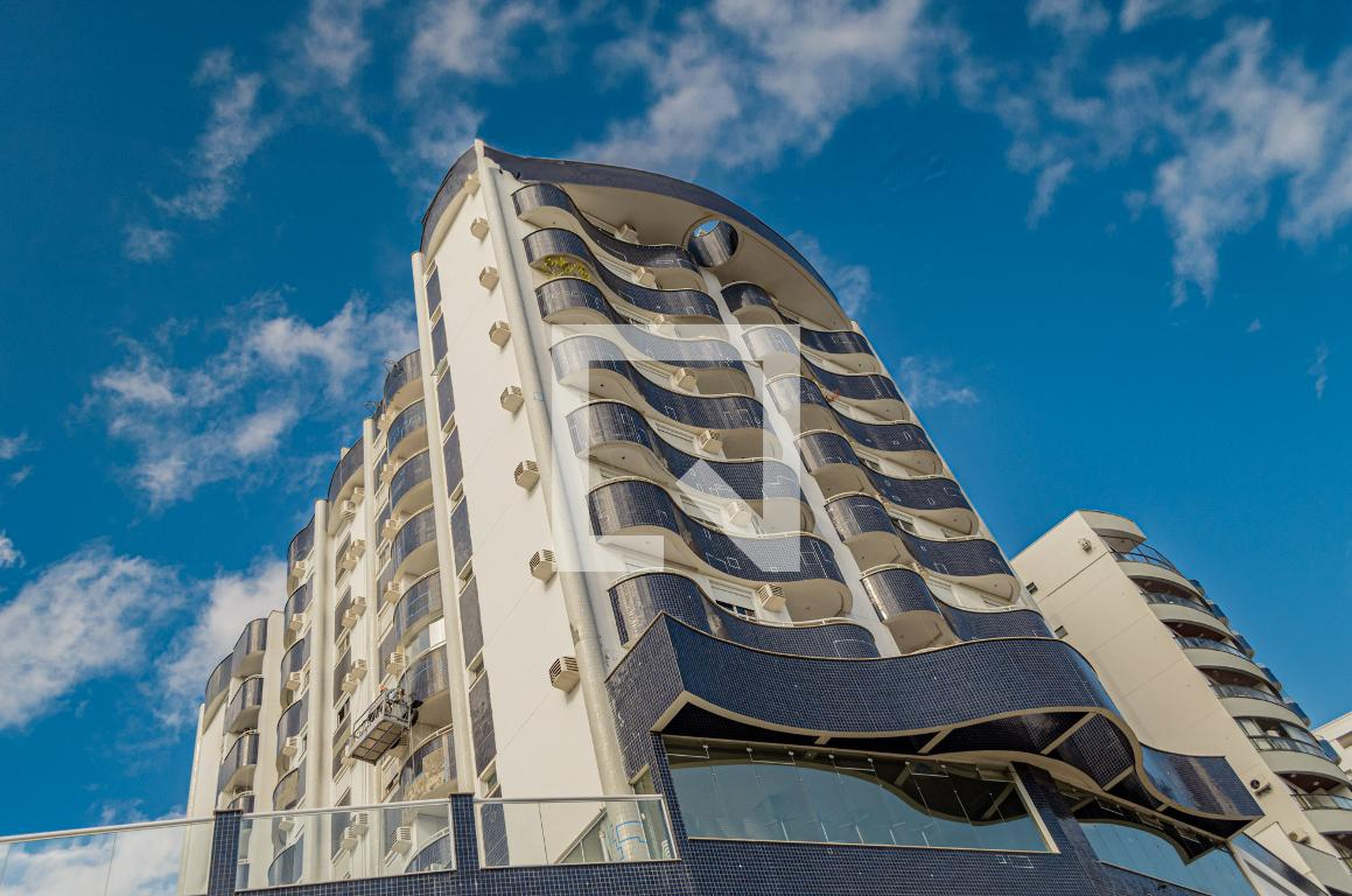 Fachada Condomínio Maison du Flamboyant