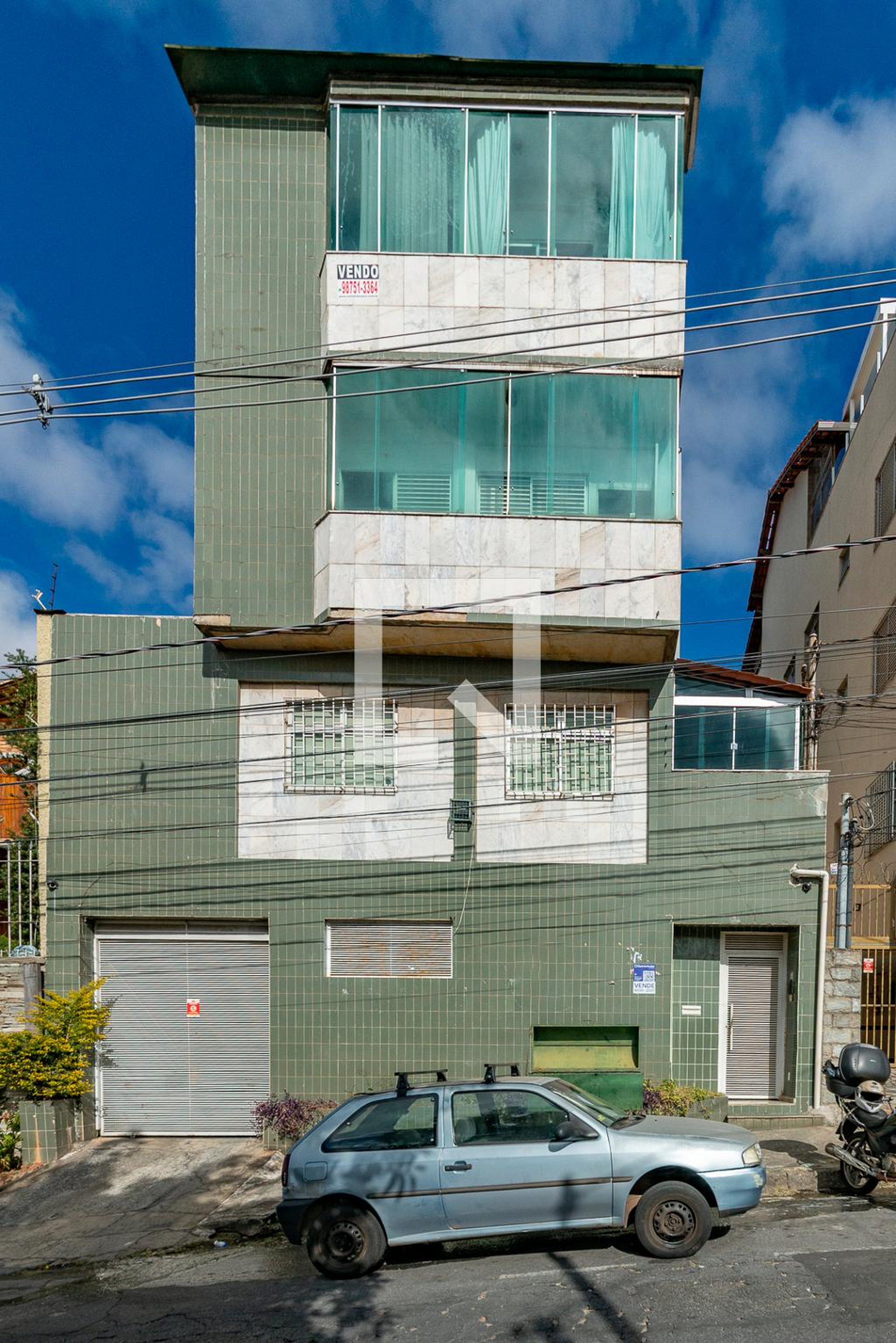 Fachada Condomínio em Rua Santos, 1232