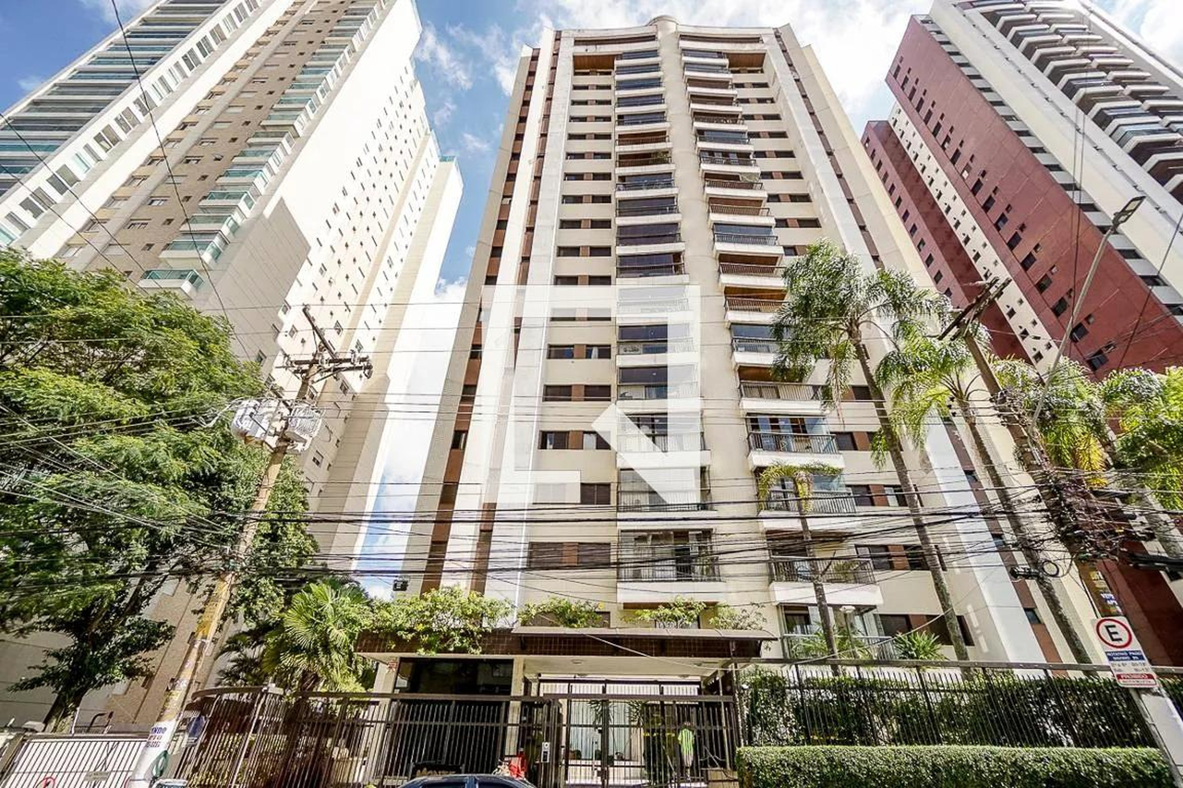 Fachada Condomínio Monte Catini