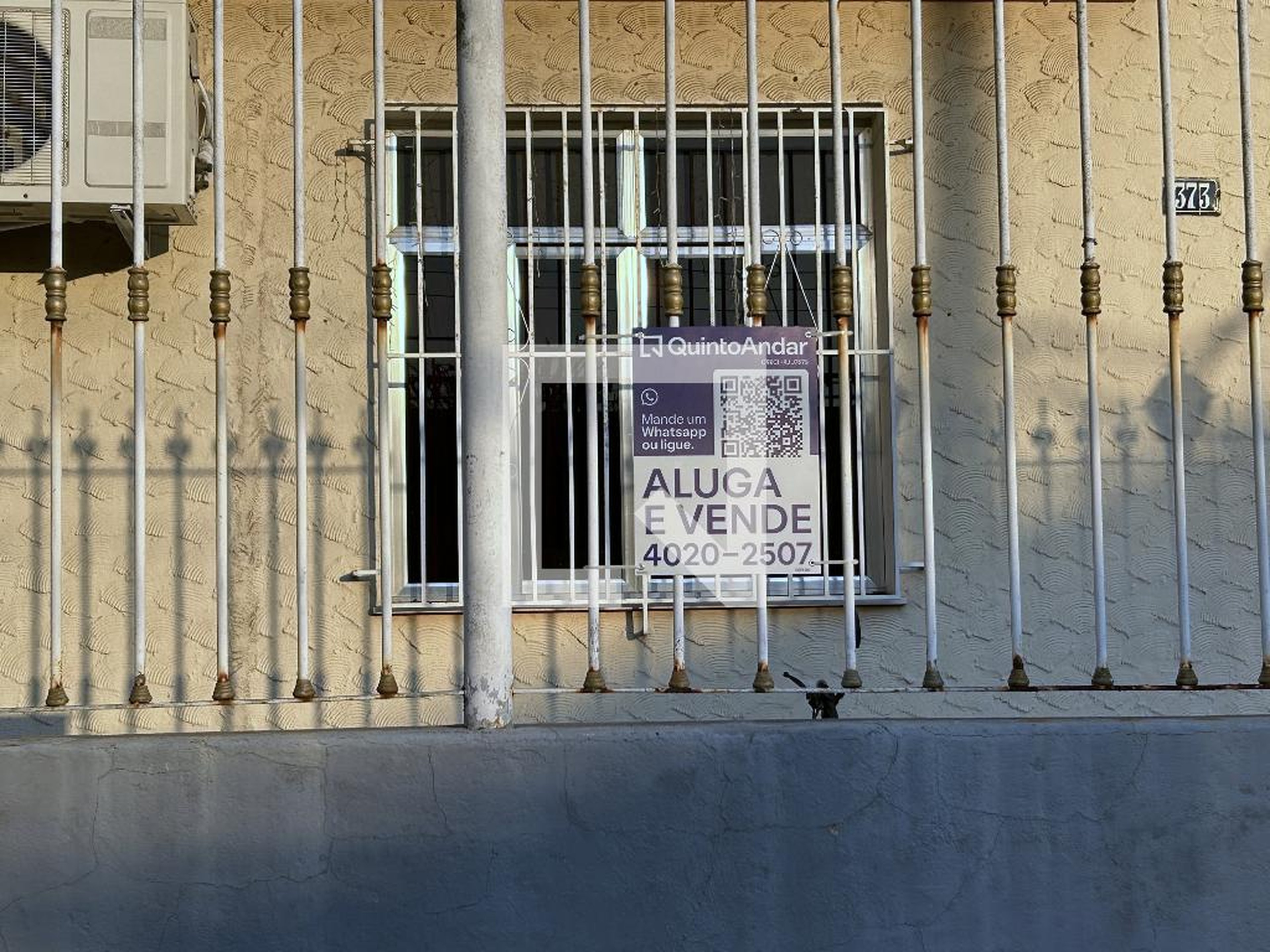 Fachada Condomínio em Rua das Azaléas, 373