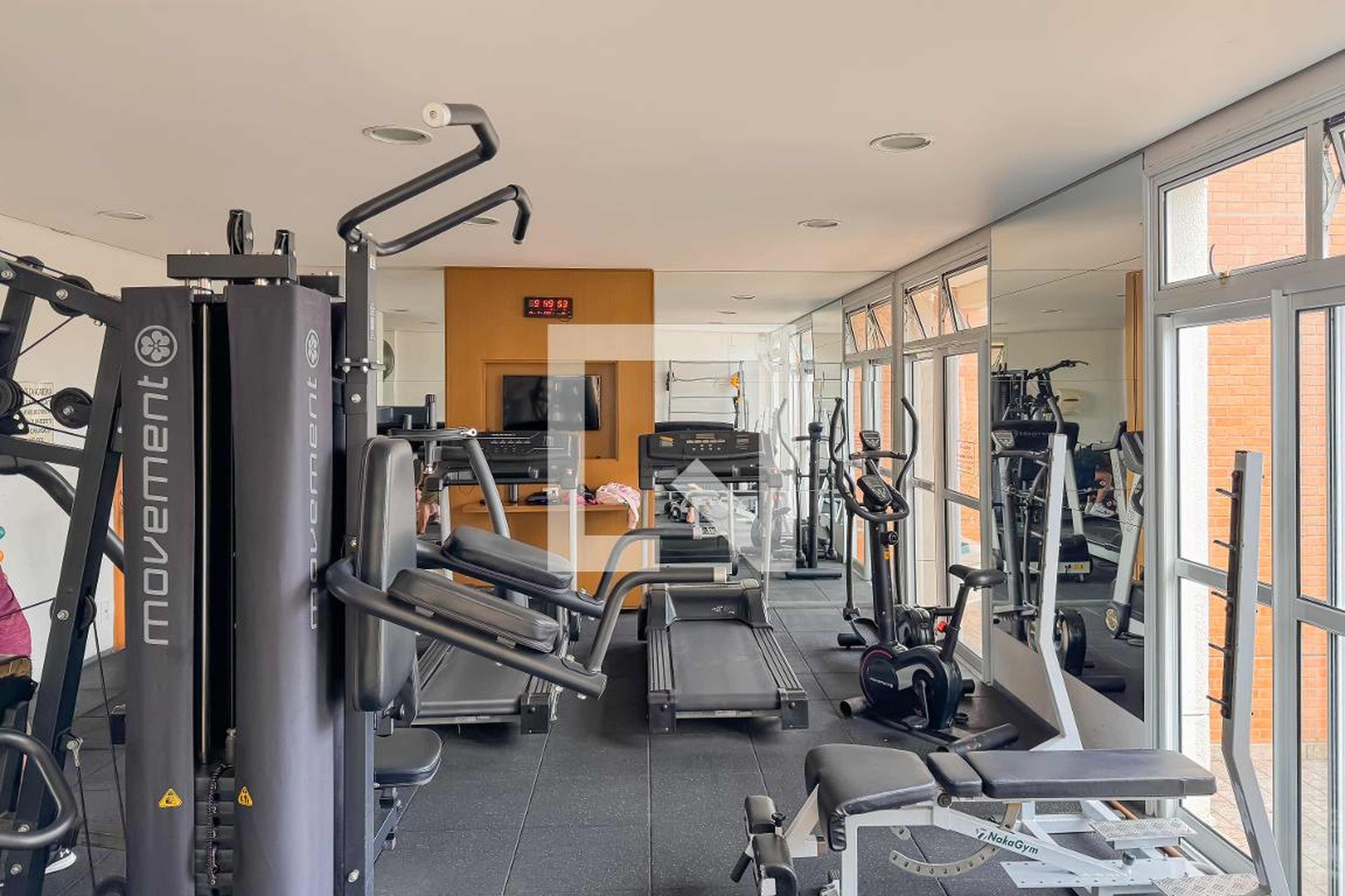 Academia - Maria Bucalém Haddad - BL E