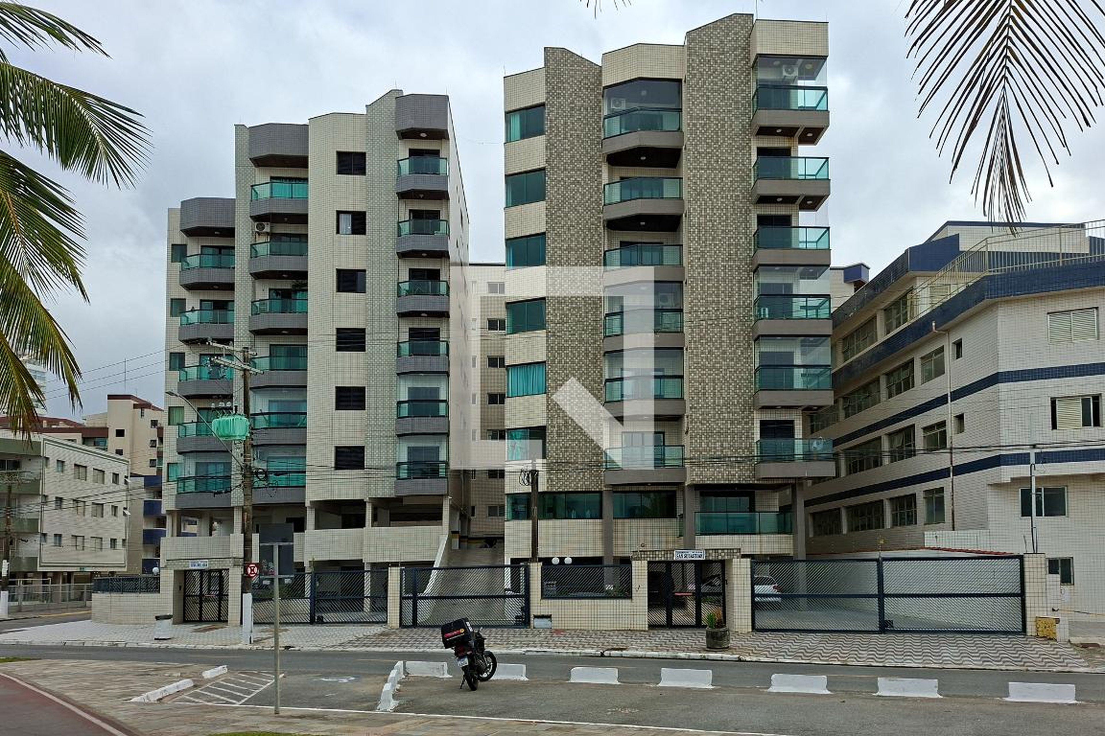 Fachada do Prédio Condomínio San Sebastian