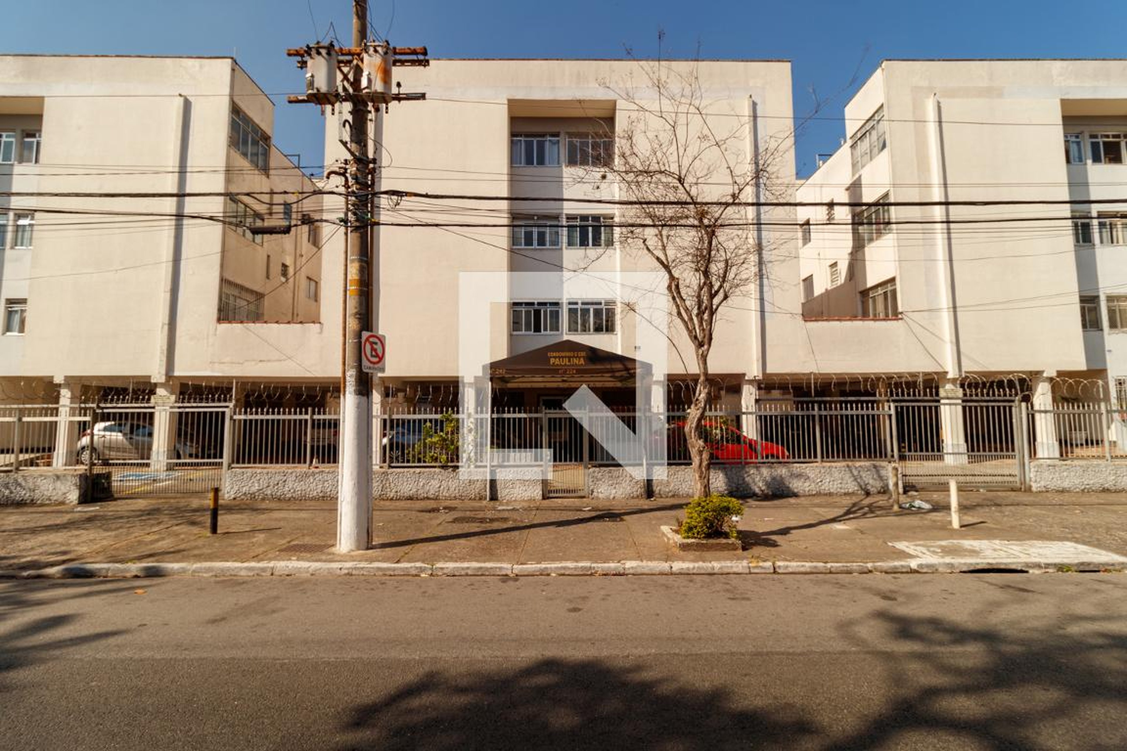Fachada Condomínio em Avenida José Maria Fernandes, 242