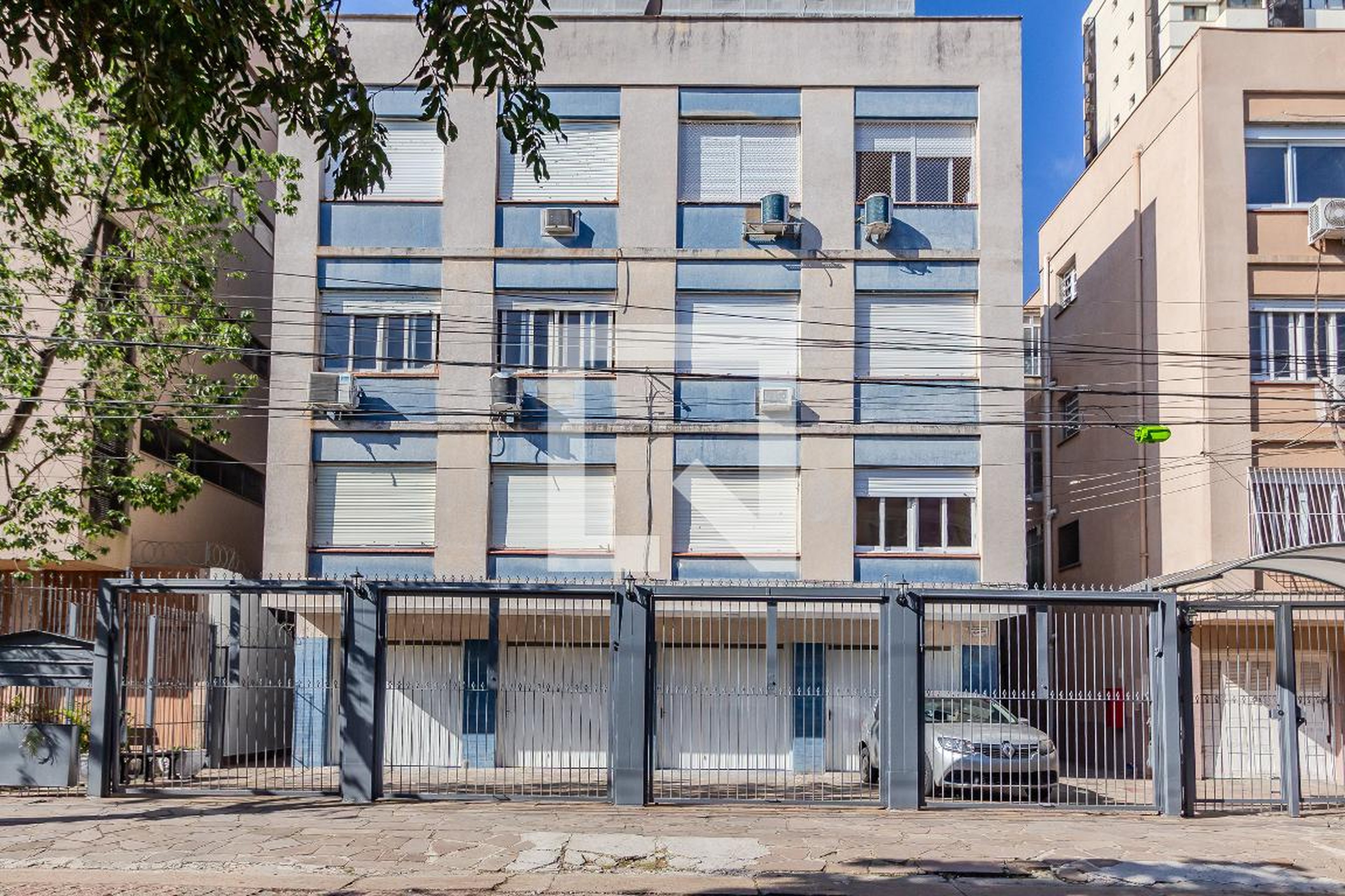 Fachada Condomínio em Rua Celeste Gobbato, 111