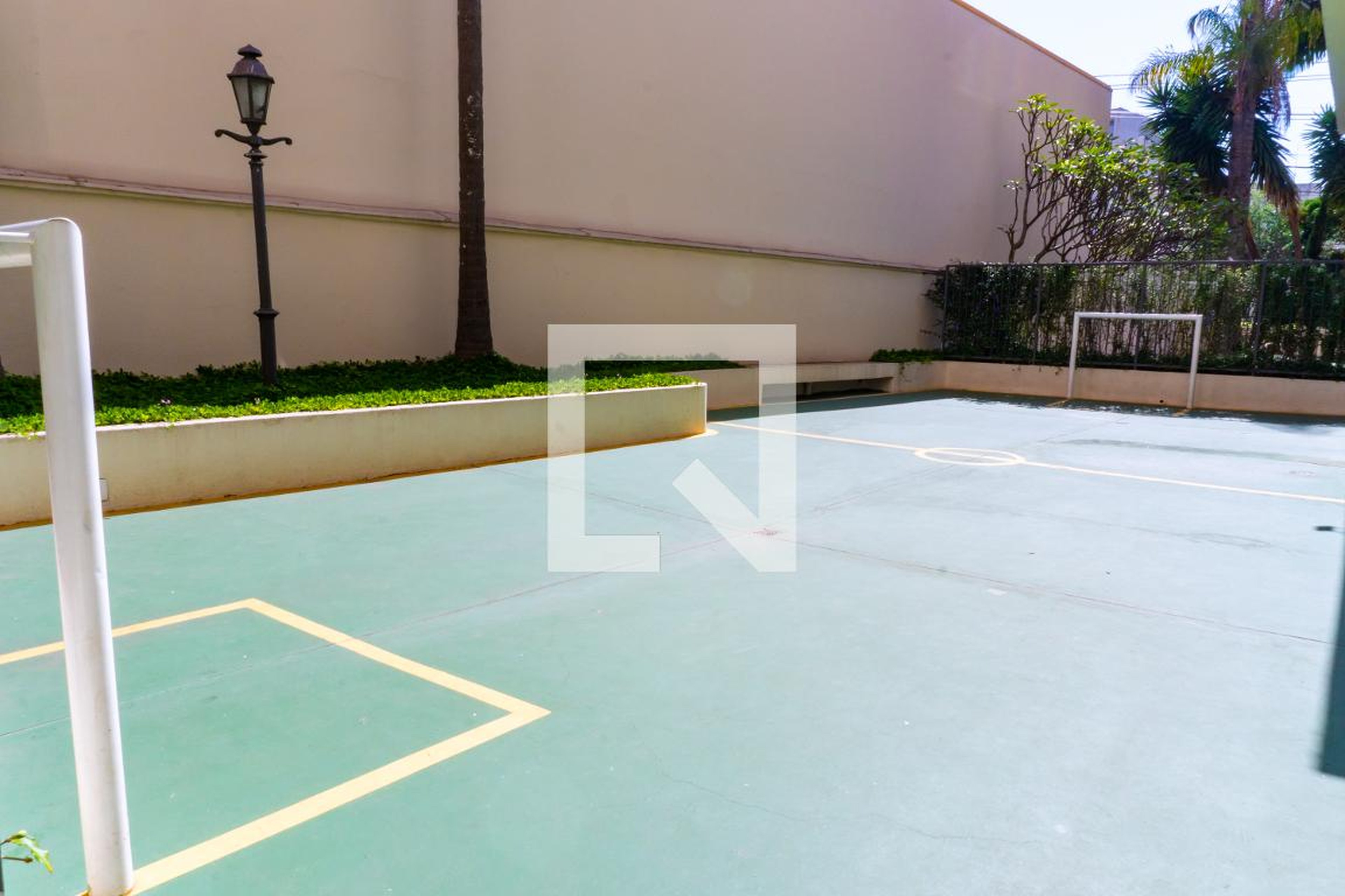 Quadra Esportiva - Piazza de Andrea