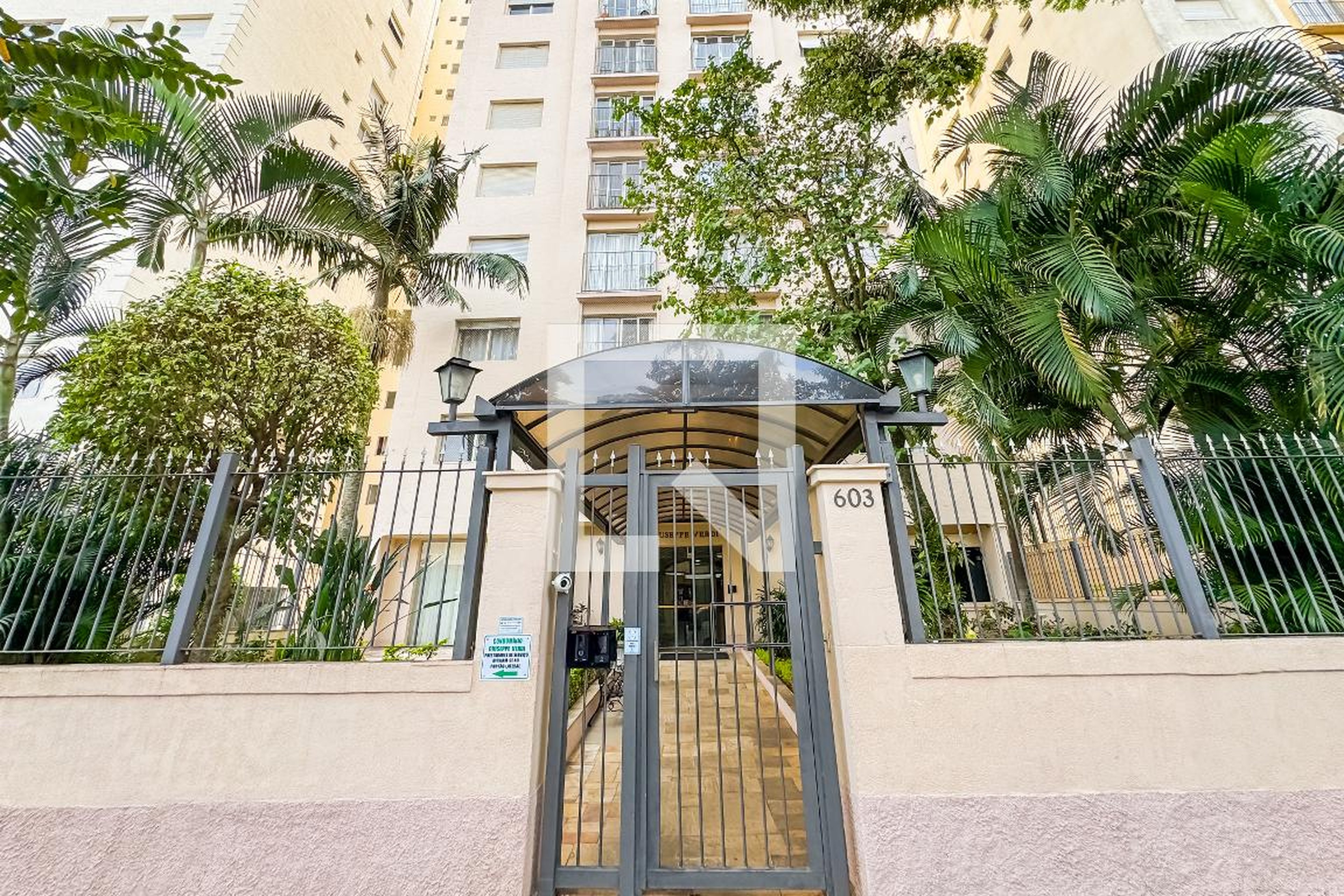 Fachada Edifício Giuseppe Verdi