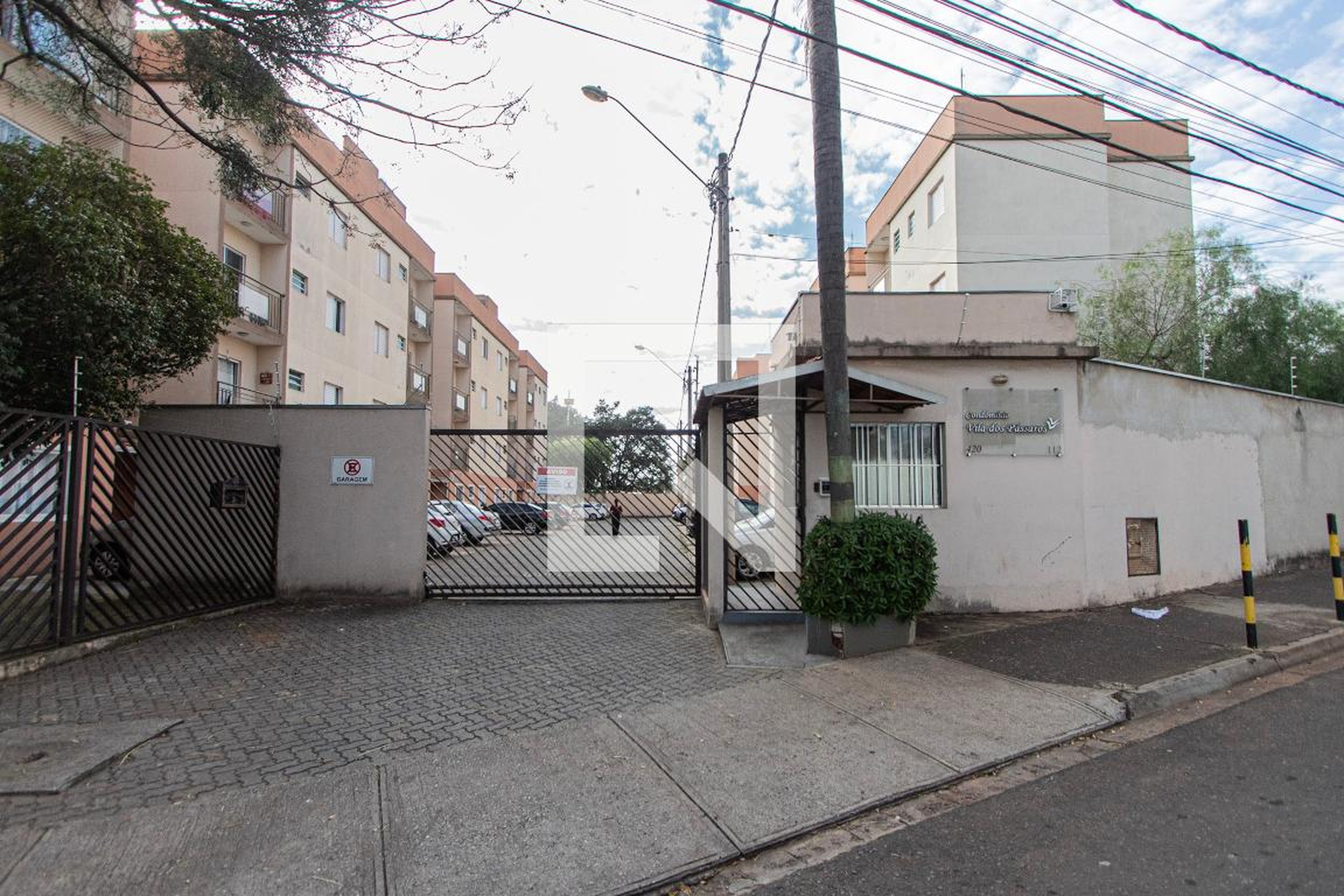 Fachada Condomínio em Rua Miguel Stefan, 112