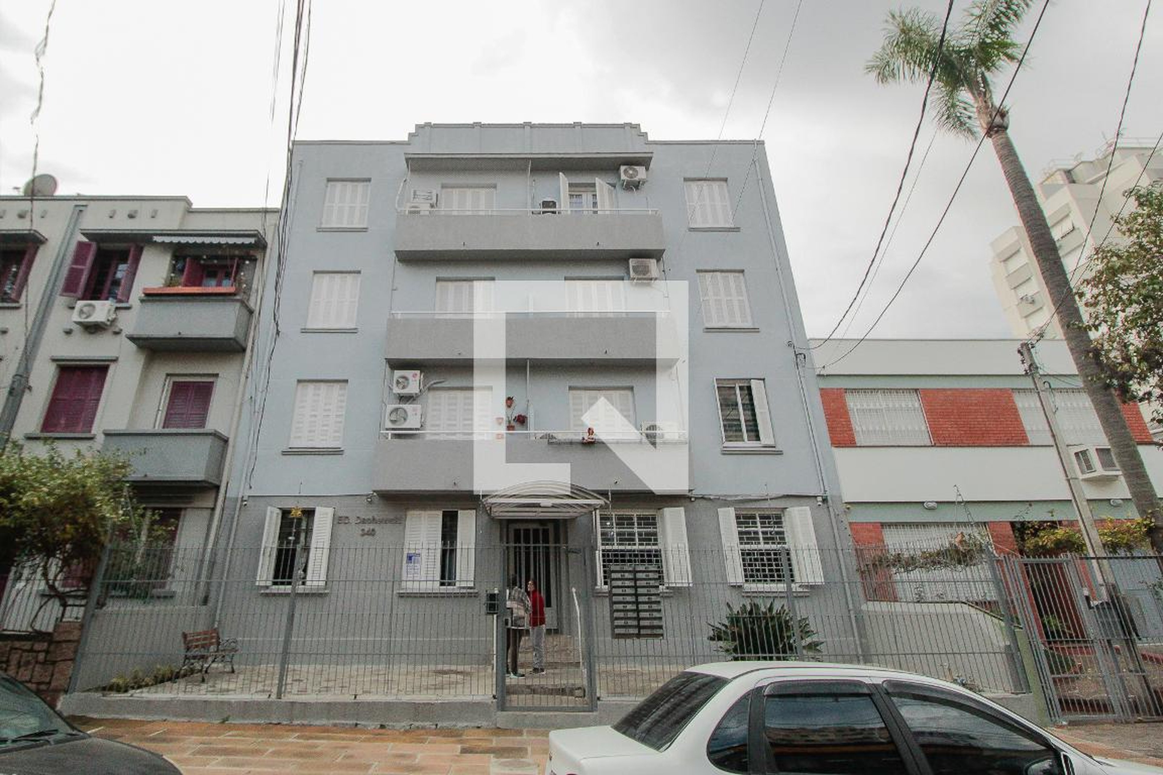 Fachada Condomínio em Rua Giordano Bruno, 340