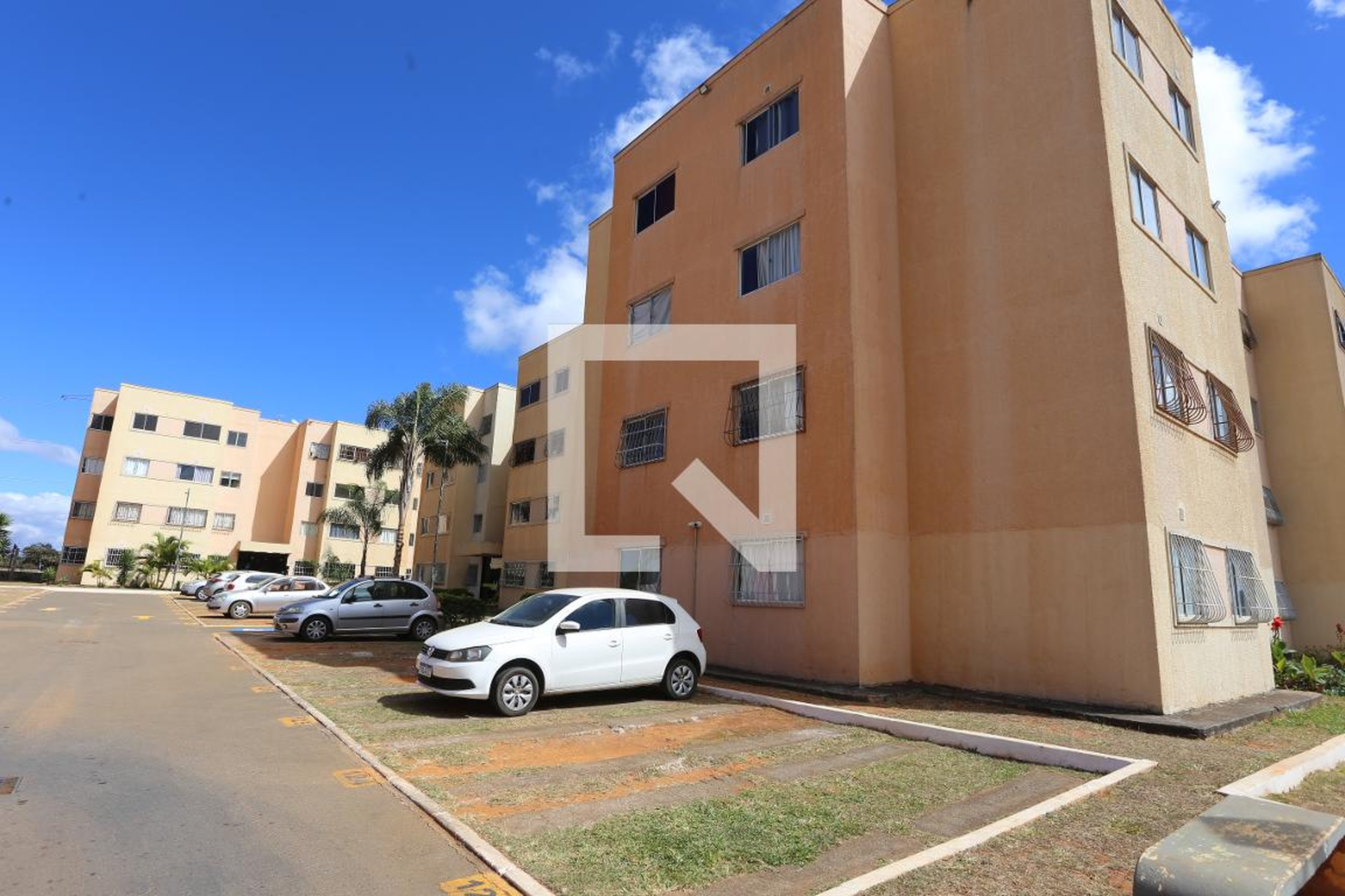 Fachada Condomínio em QS 27 Conjunto 4, 2