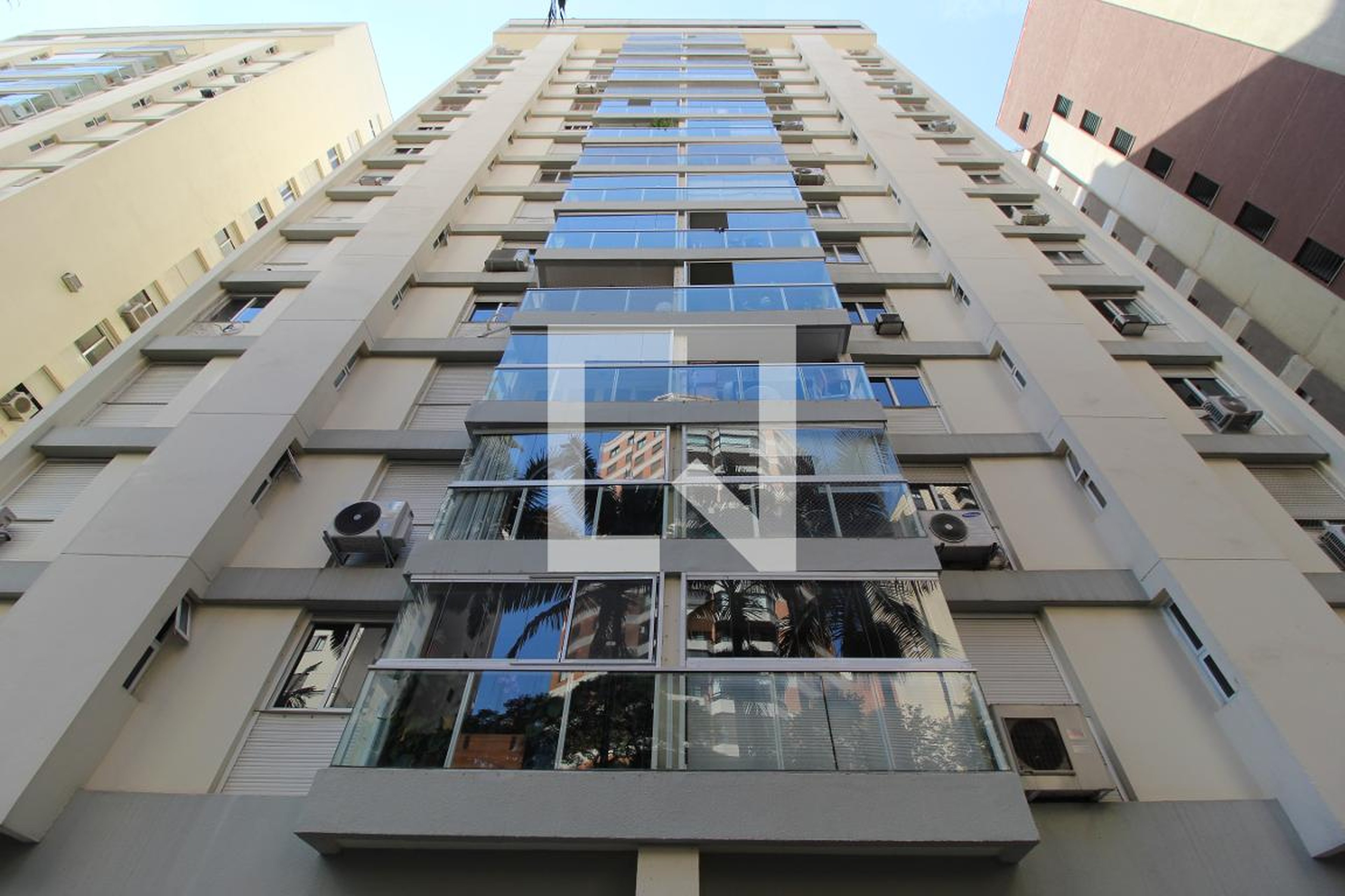 Fachada do Prédio Condomínio Paço de Villa Nova