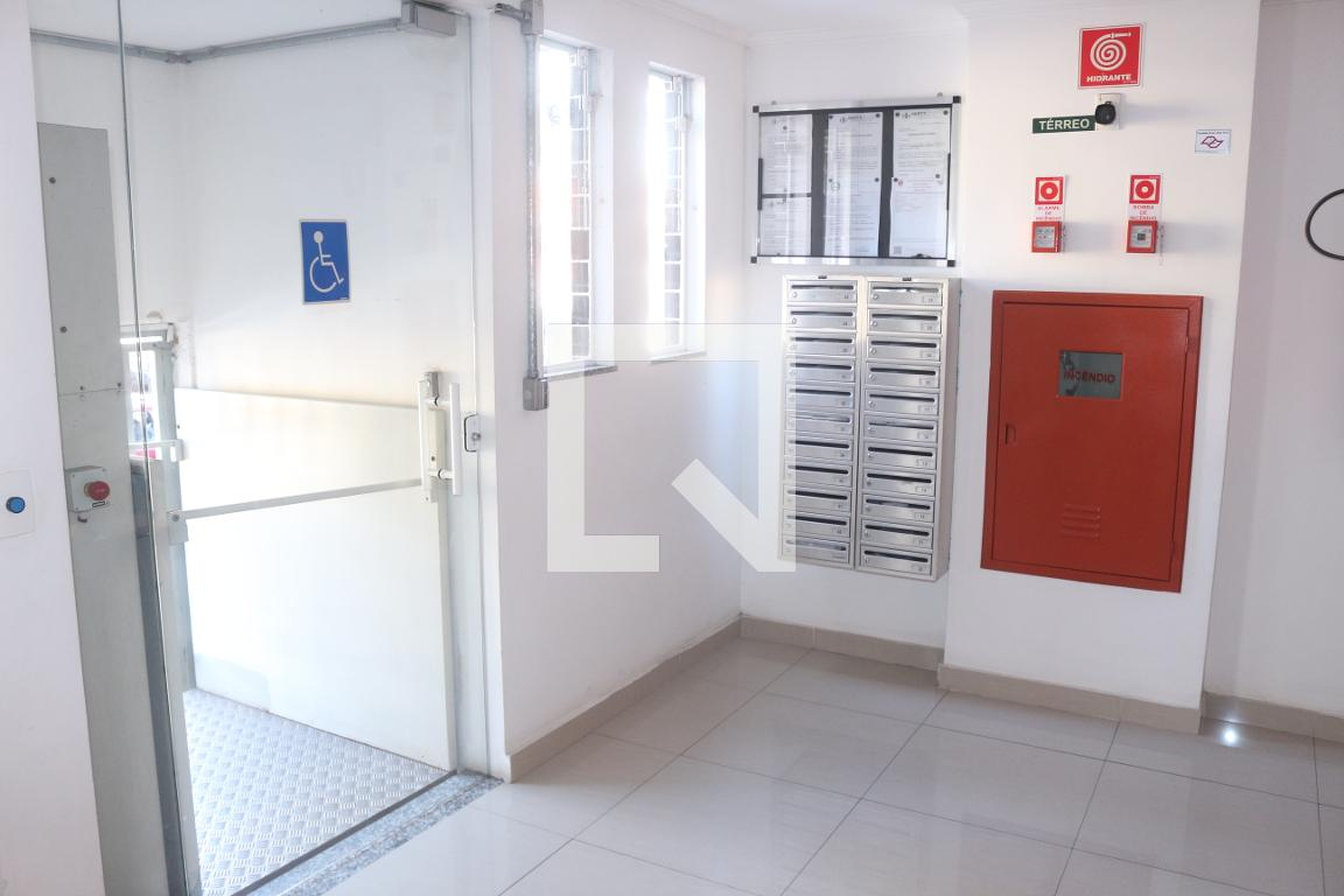 Hall social - Gran Village