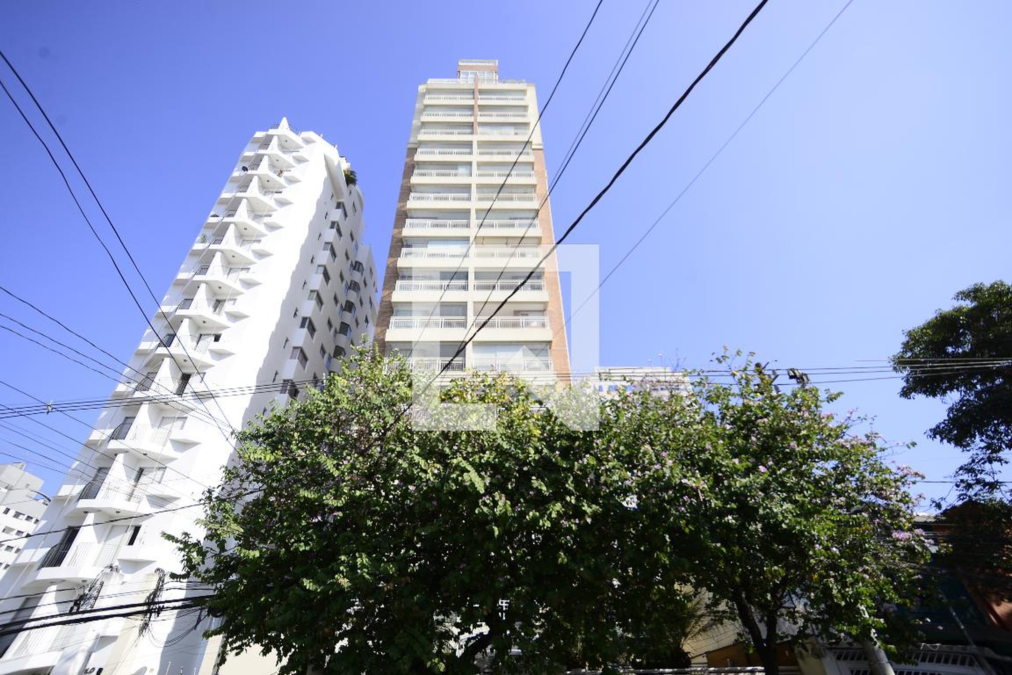 Fachada Edifício Samedi