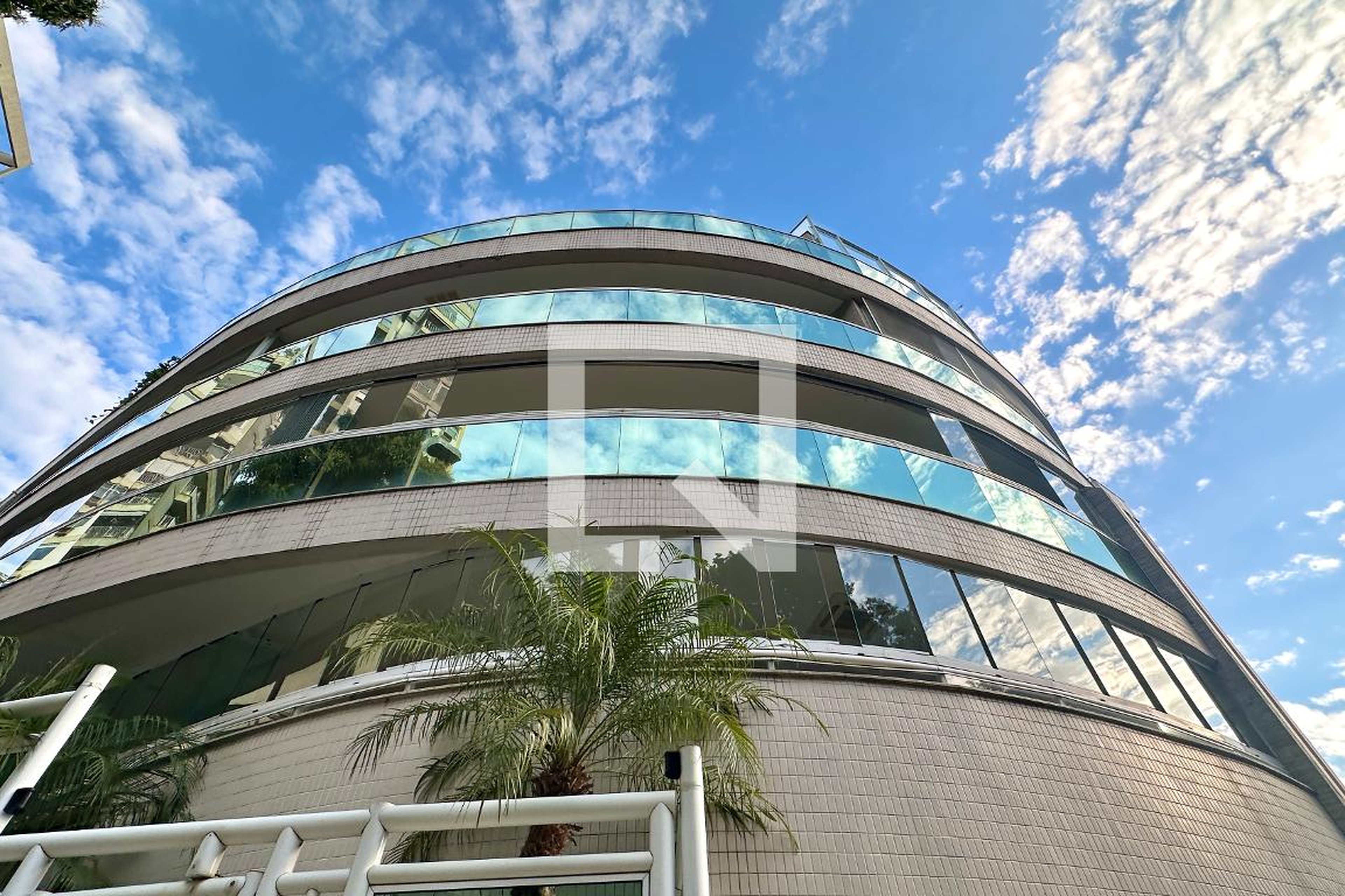 Fachada Condomínio Olimpo Exclusive Living