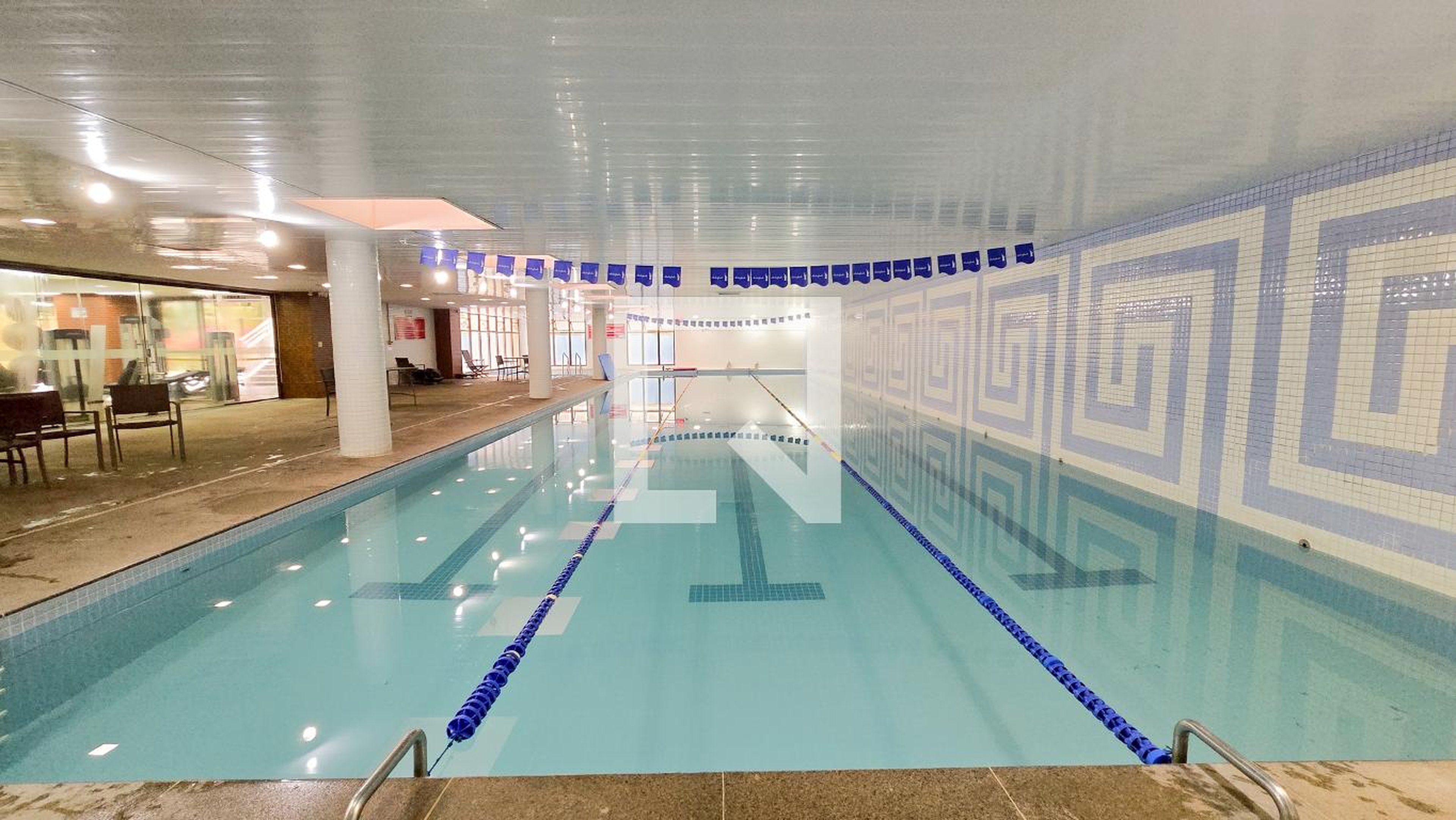 Piscina Aquecida - Metrópole