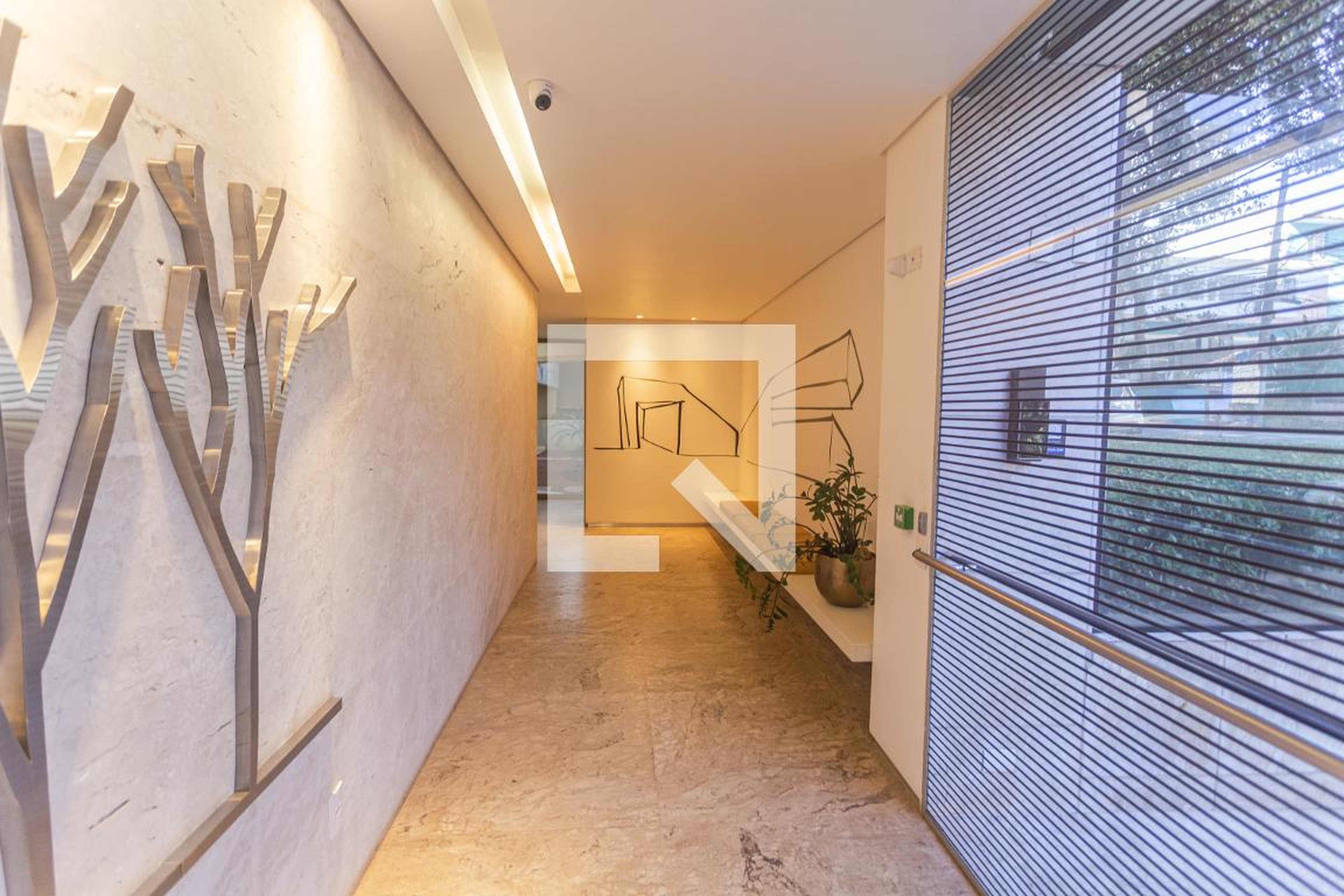 Hall de entrada - Edifício Três Árvores