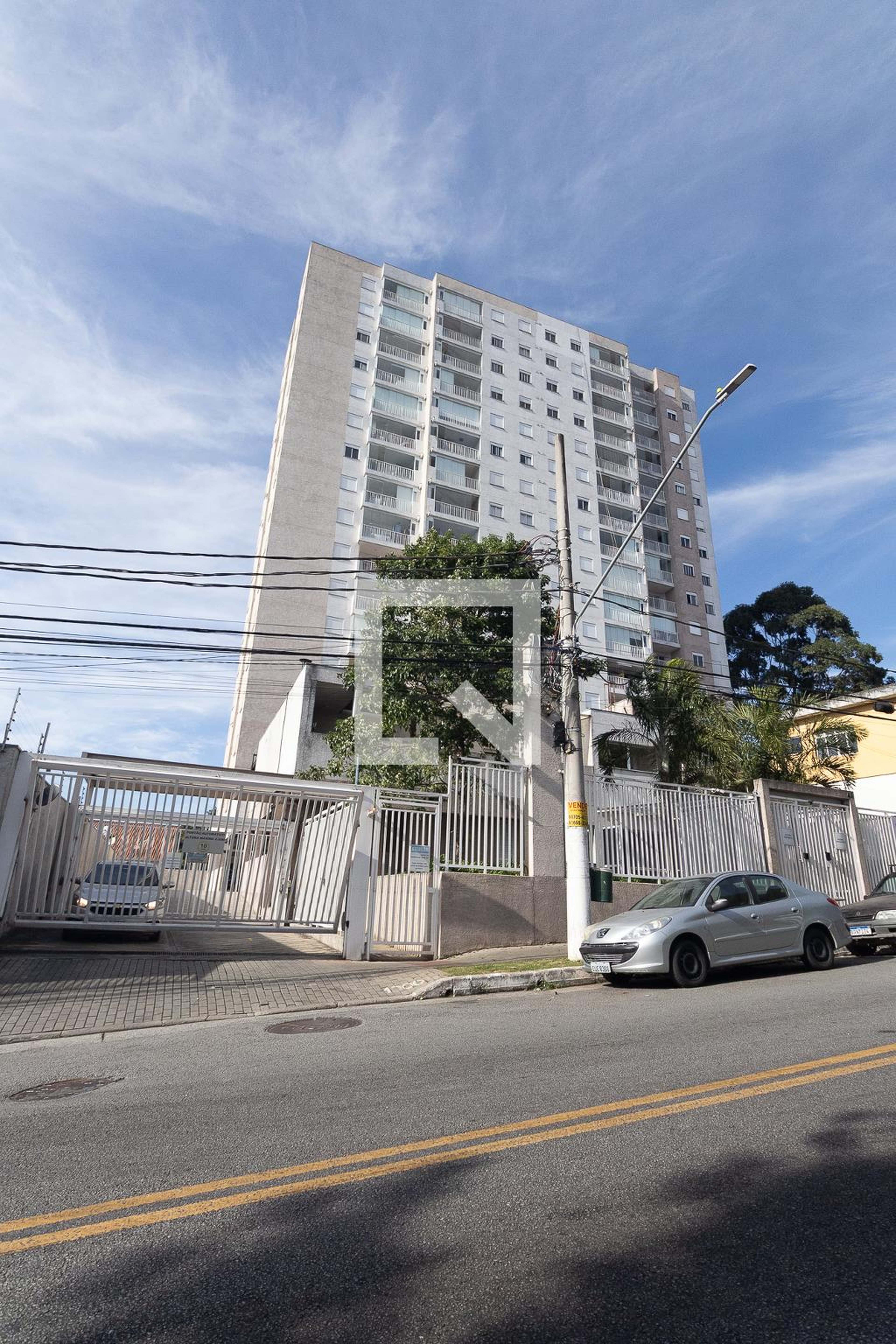 Fachada Condomínio em Avenida Comandante Antônio Paiva Sampaio, 34