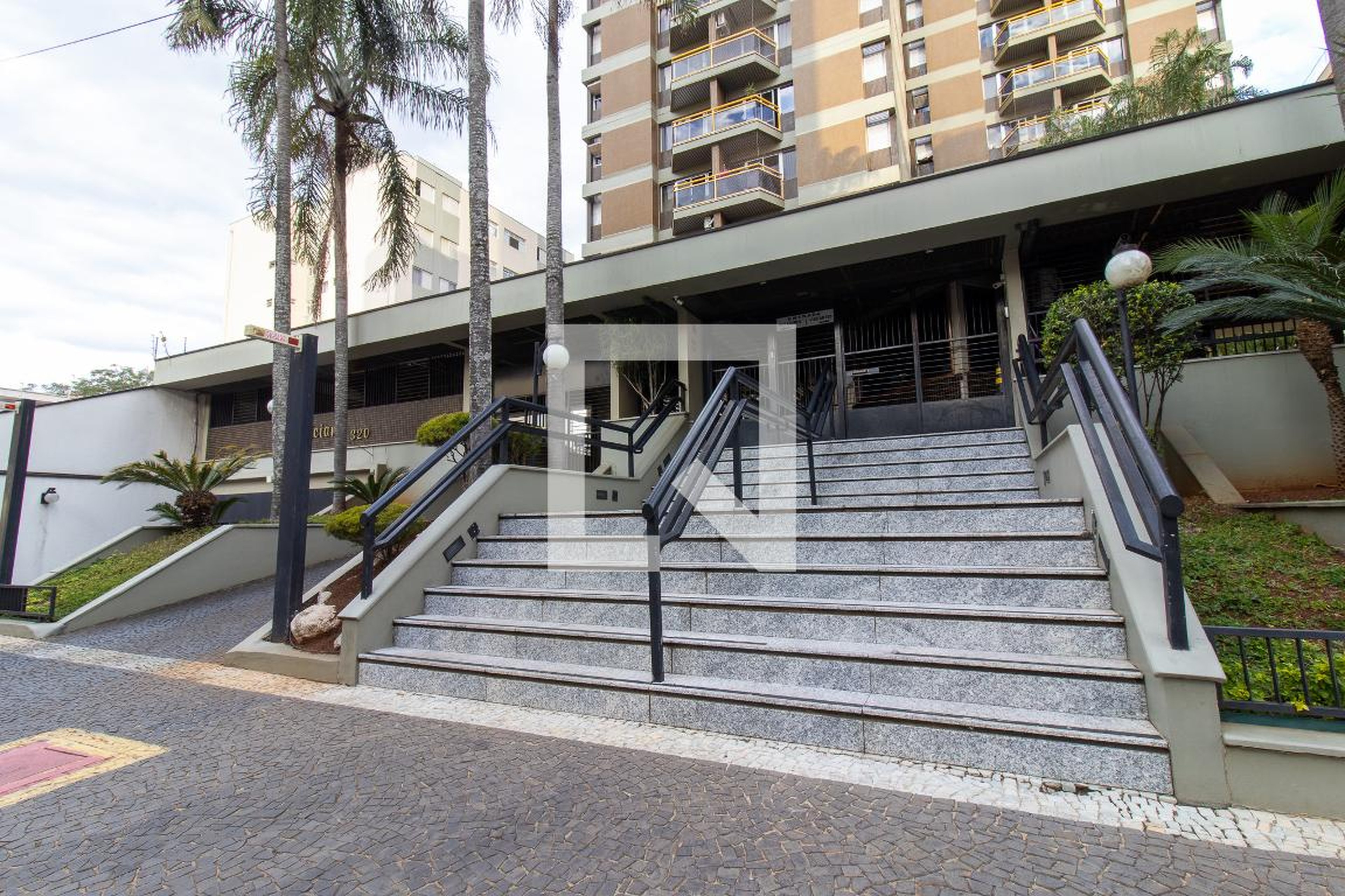 Fachada Condomínio Ticiano