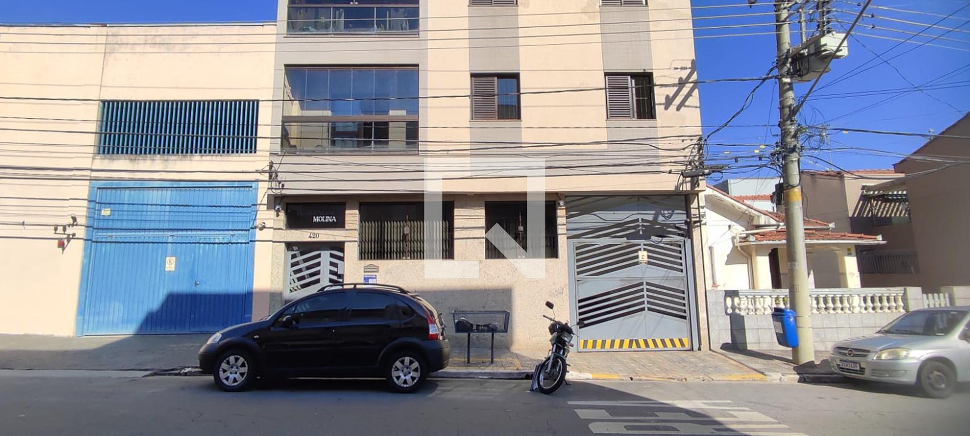 Fachada Condomínio em Rua Tibagi, 420