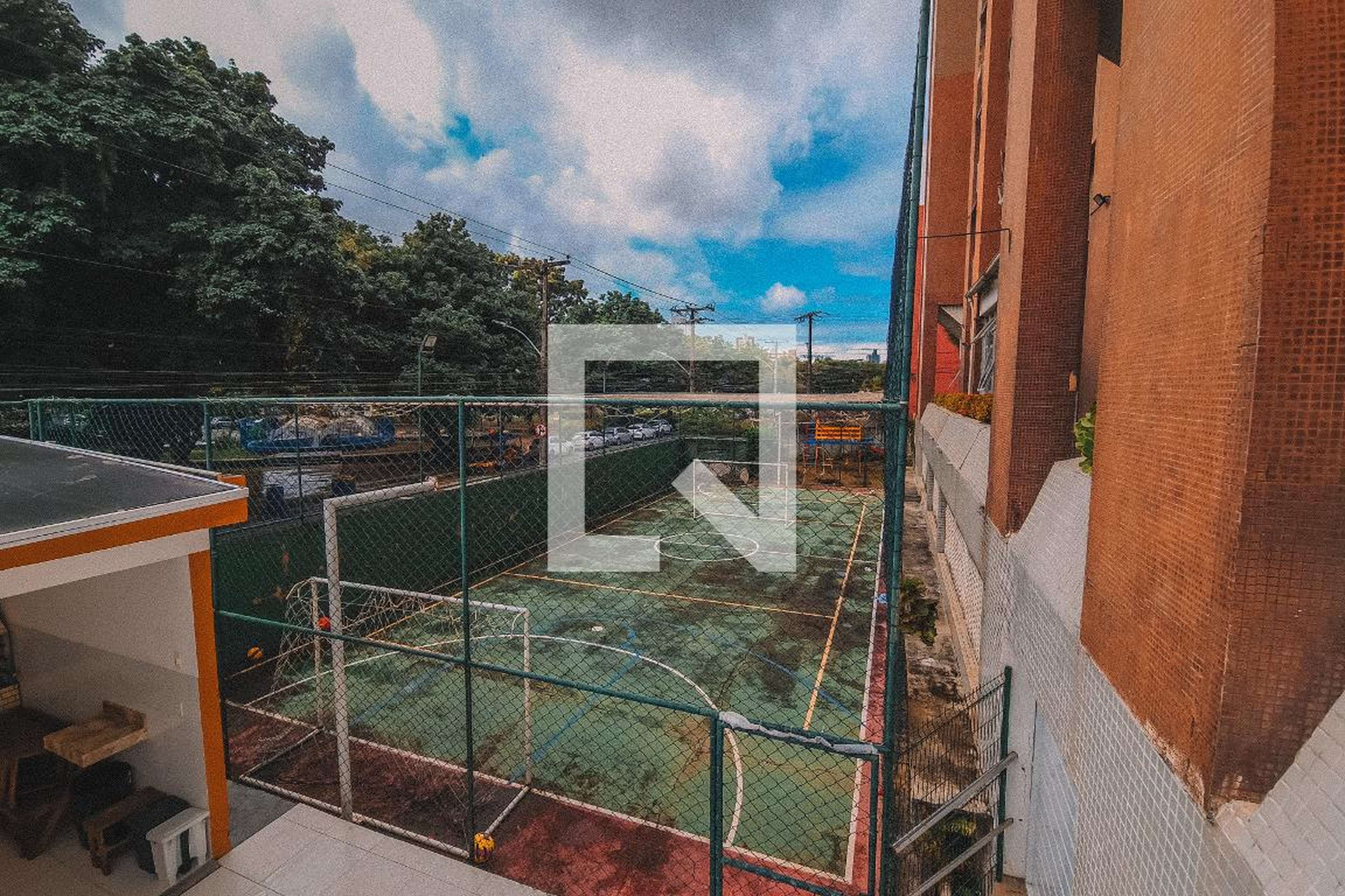 Quadra - Apartamento no bairro Itaigara
