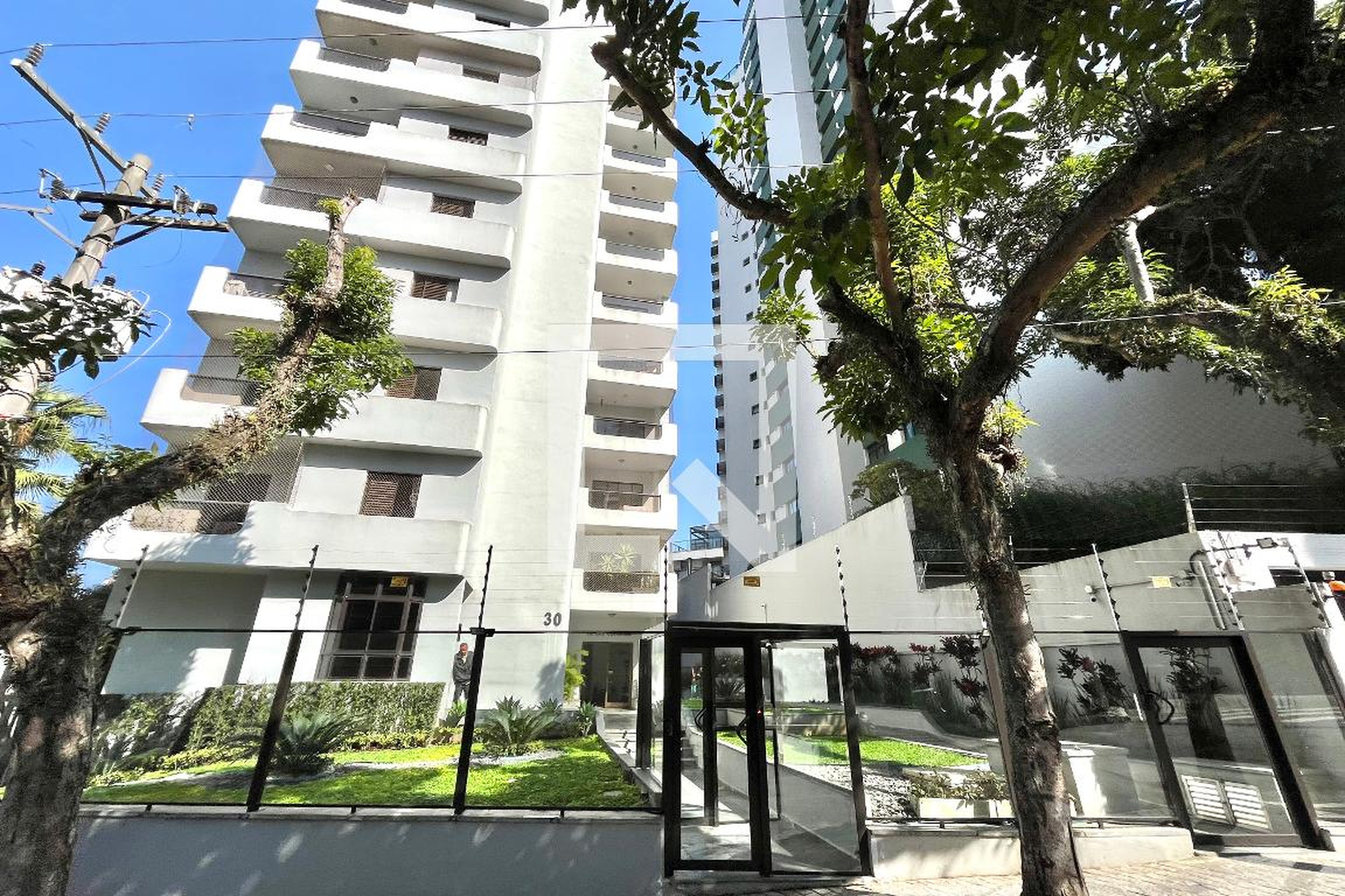 Fachada Condomínio Cotovias