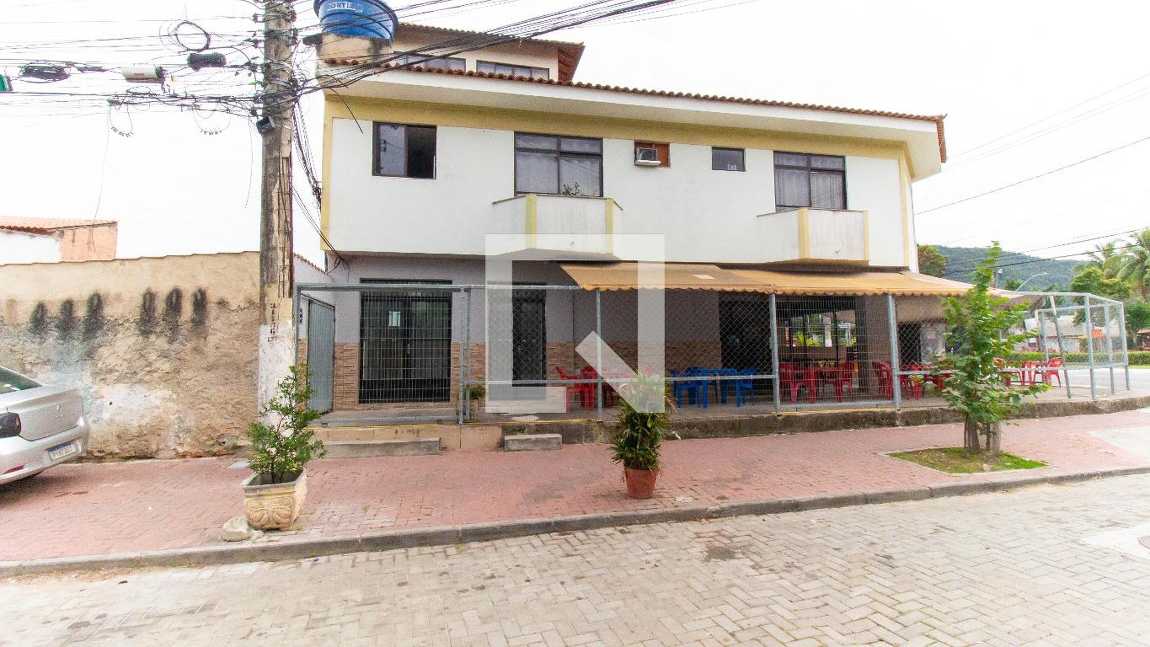 Fachada Condomínio em Rua Doutor Hélio Rosa, 2