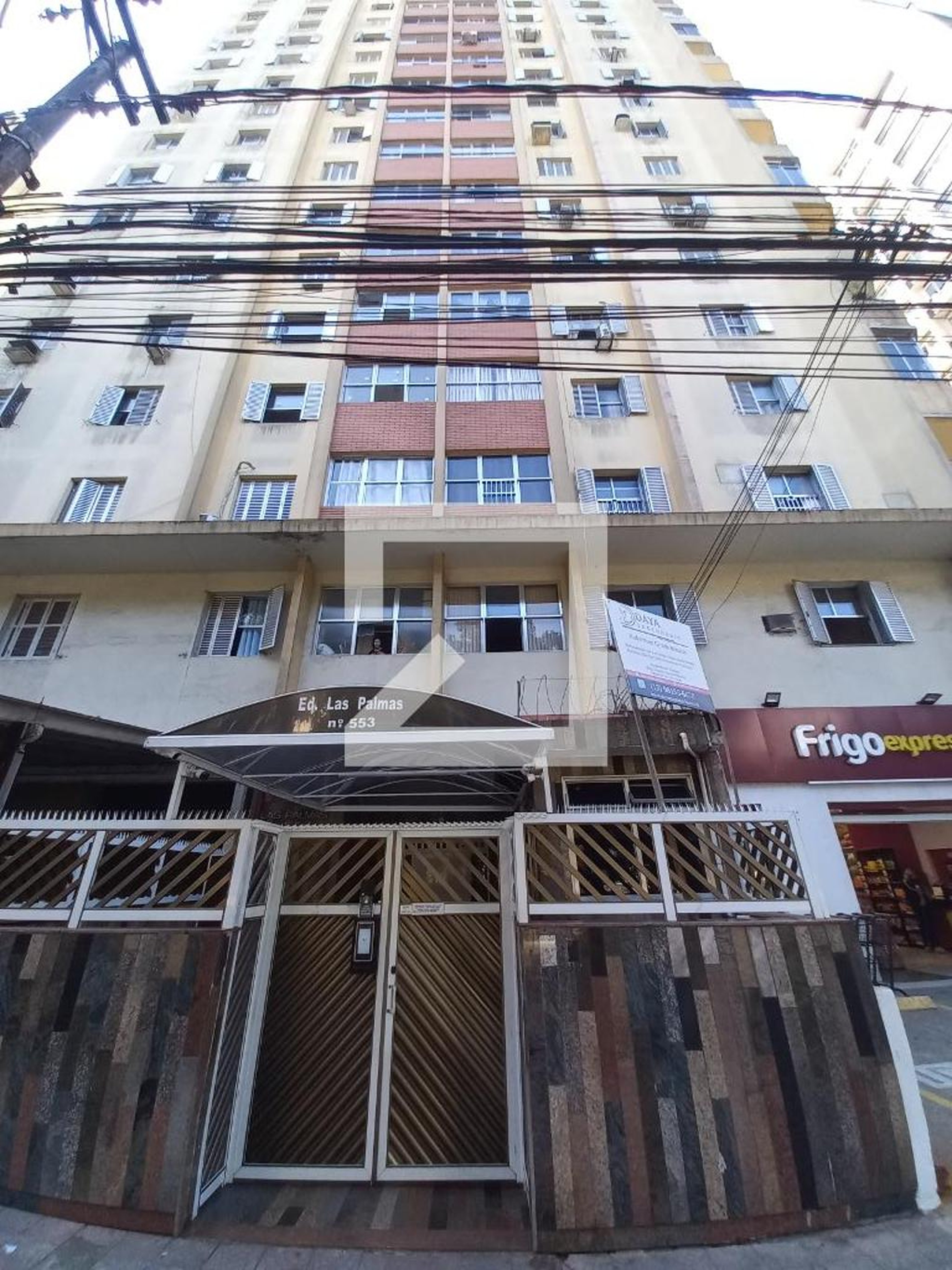 Fachada Condomínio Las Palmas