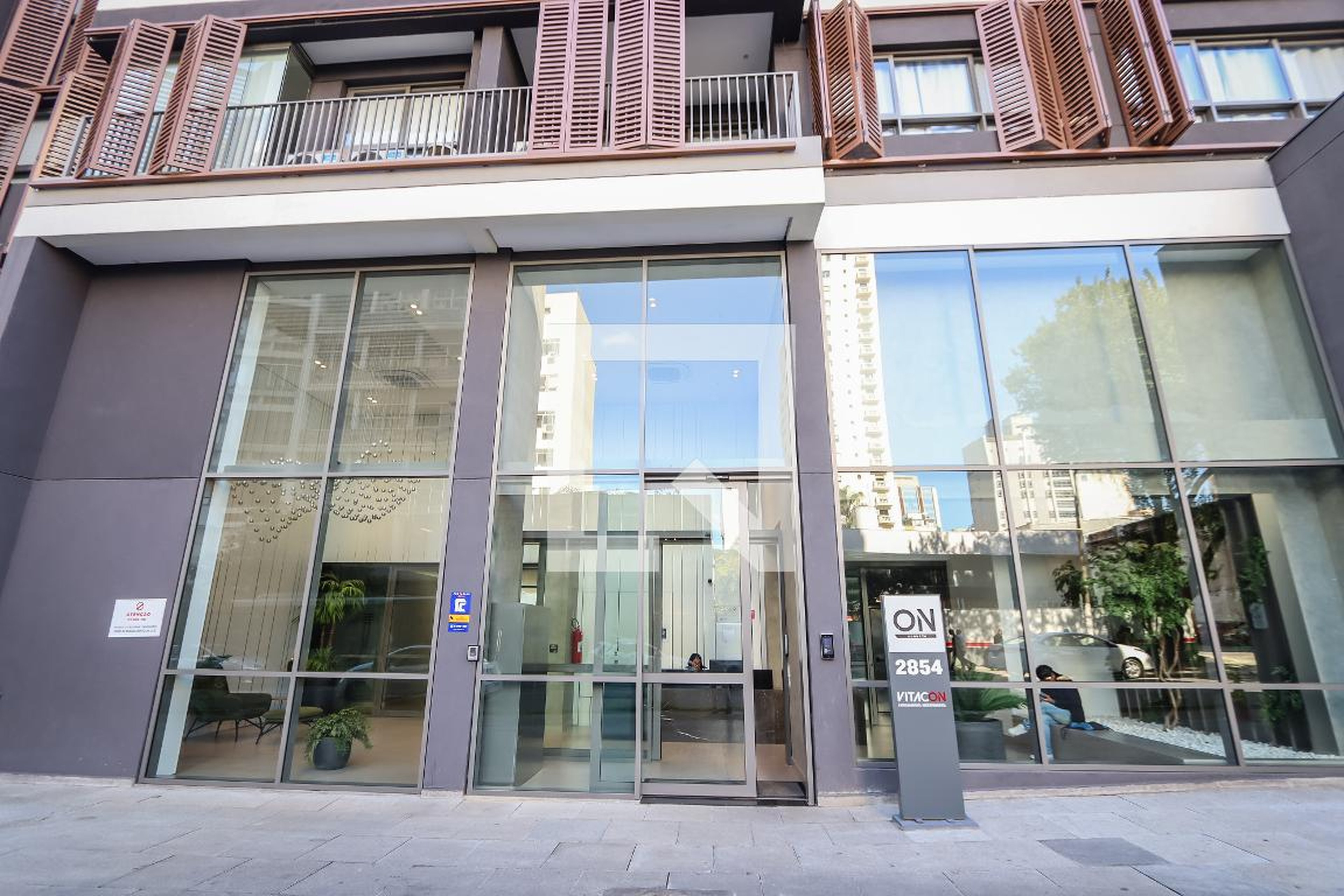 Fachada do Prédio Condomínio On Augusta