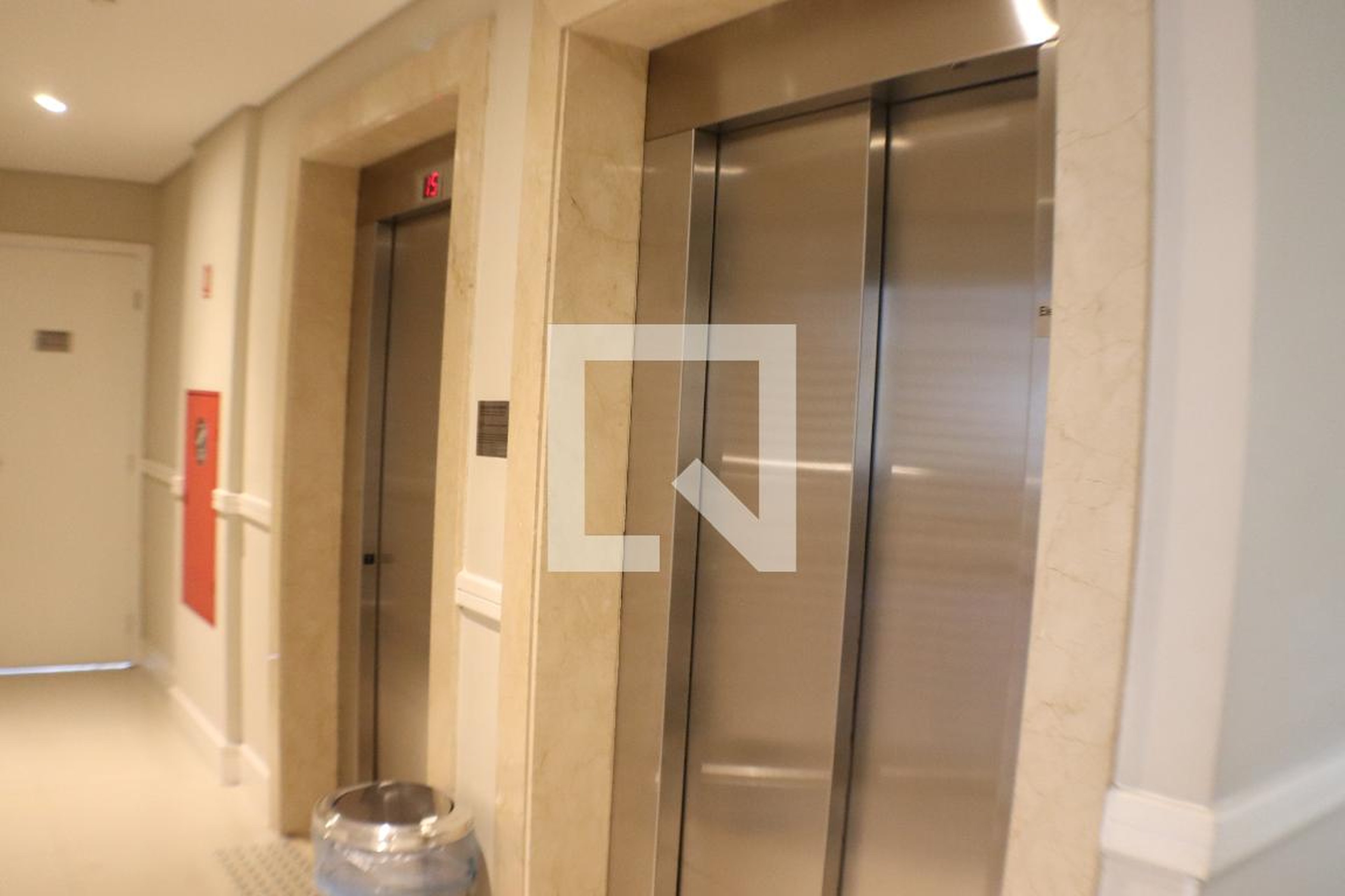 Hall de entrada - Jardins de Monet