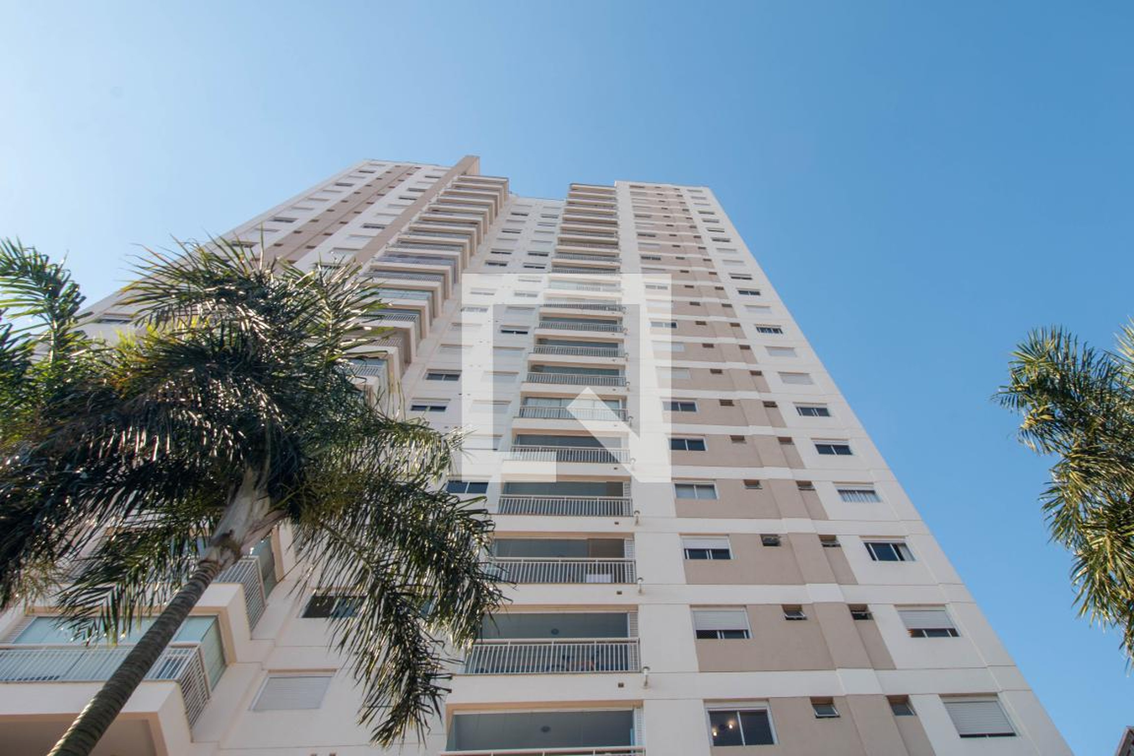 Fachada Condomínio em Rua Nicolau Barreto, 615