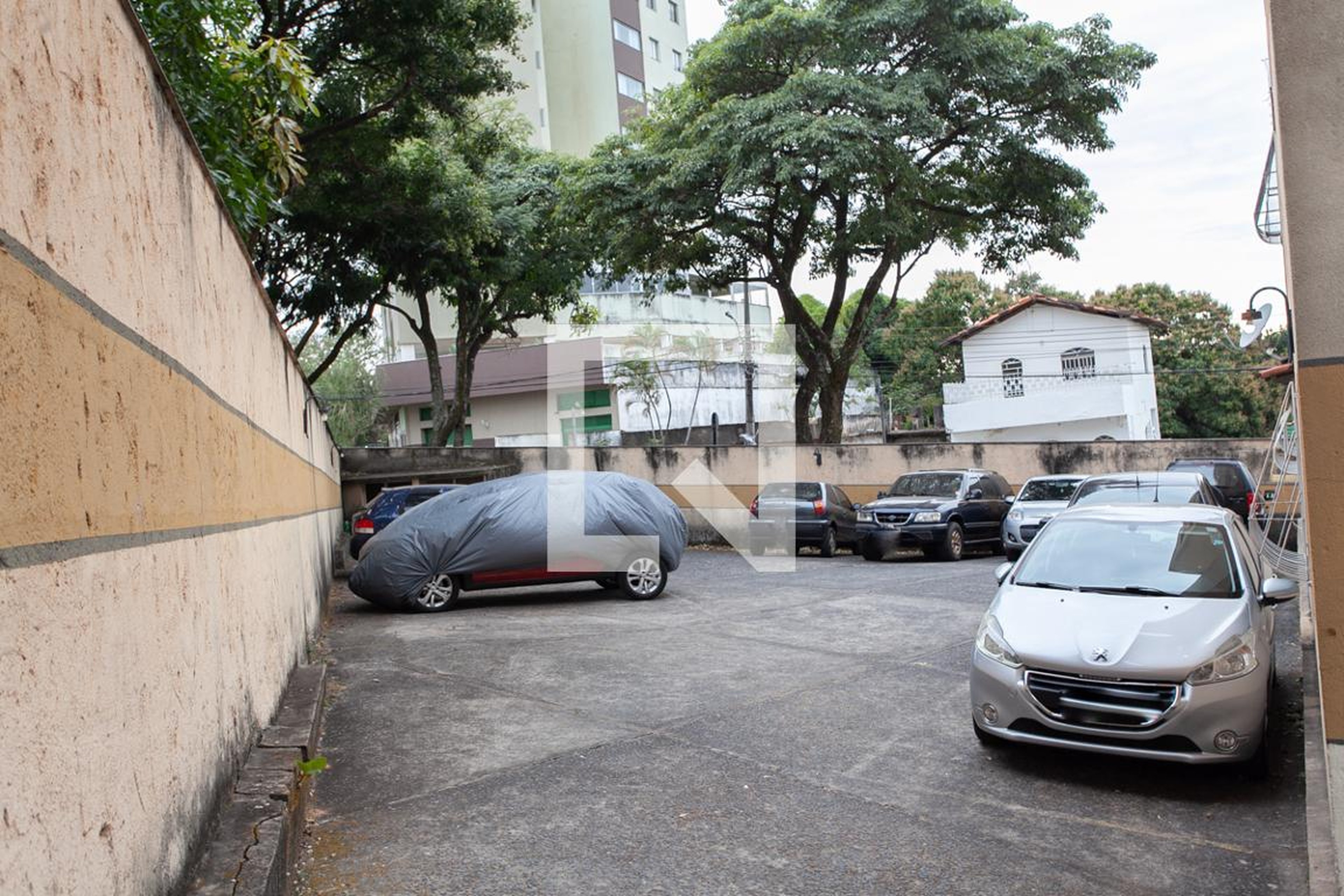 Estacionamento - Edifício Residencial Tancredo Neves