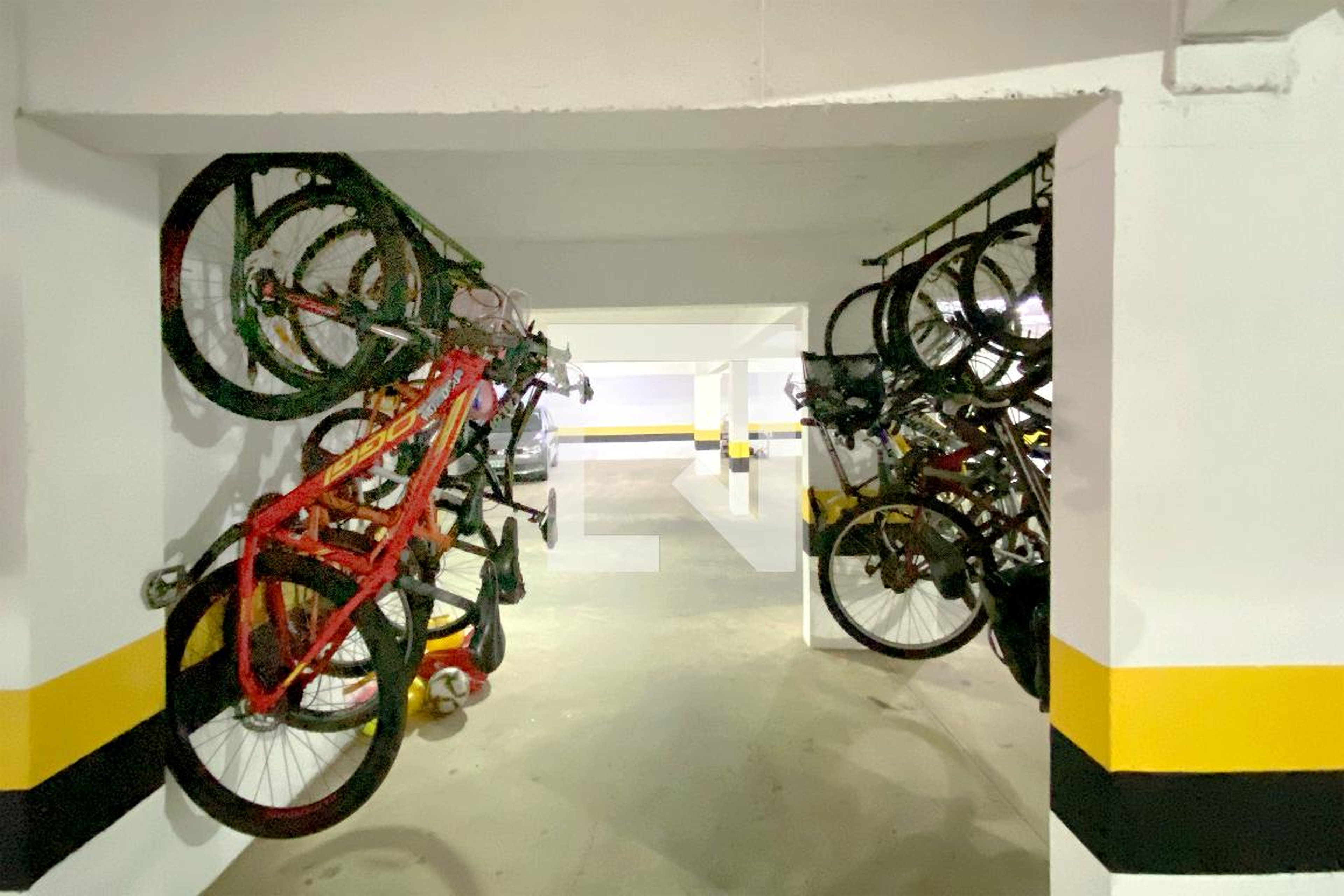 Bicicletário - Edifício Solar das Esmeraldas