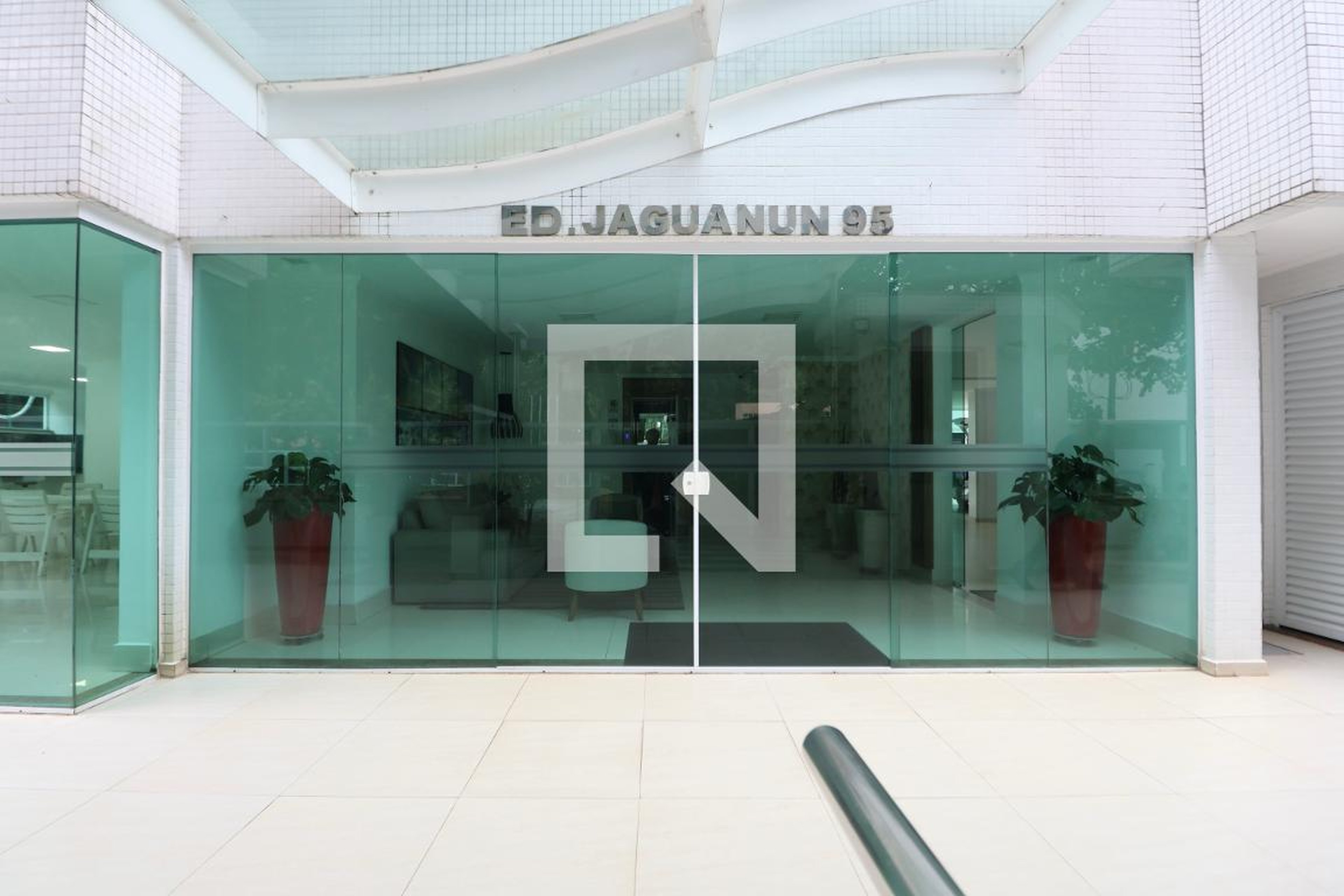 Fachada Condomínio Jaguanum apto 82