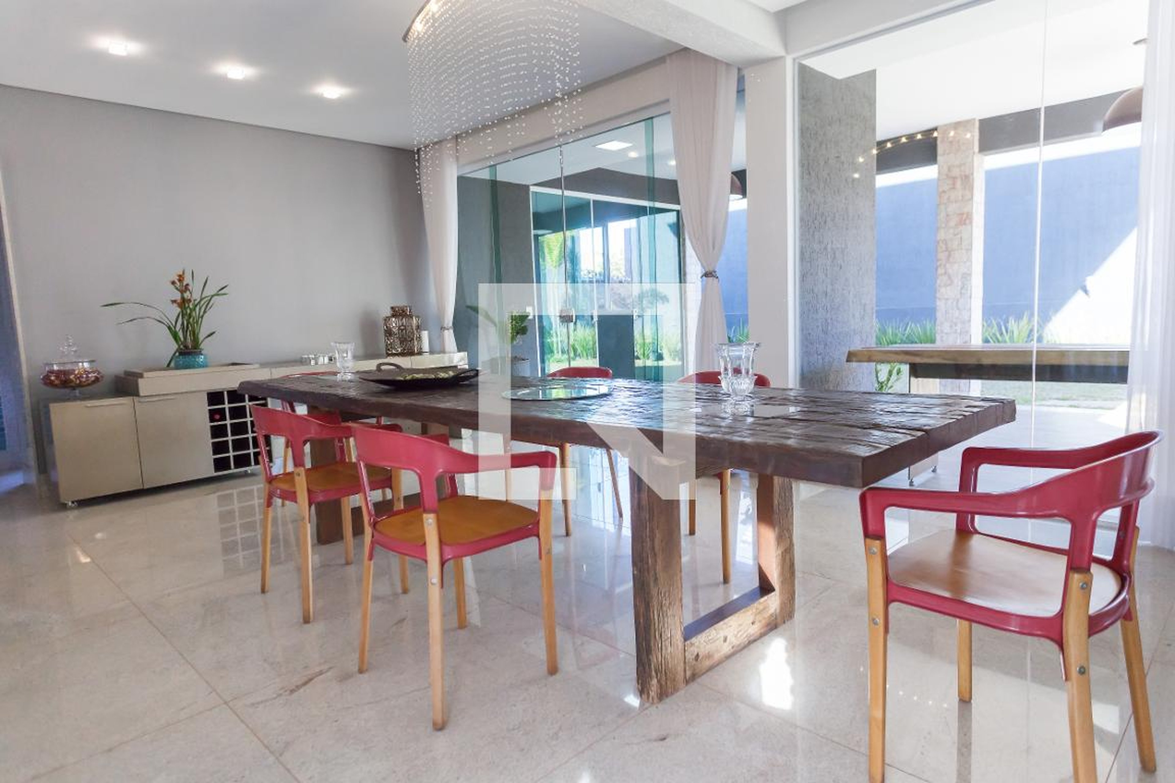 Área comum Condomínio em Rua dos Jatobás, 1000