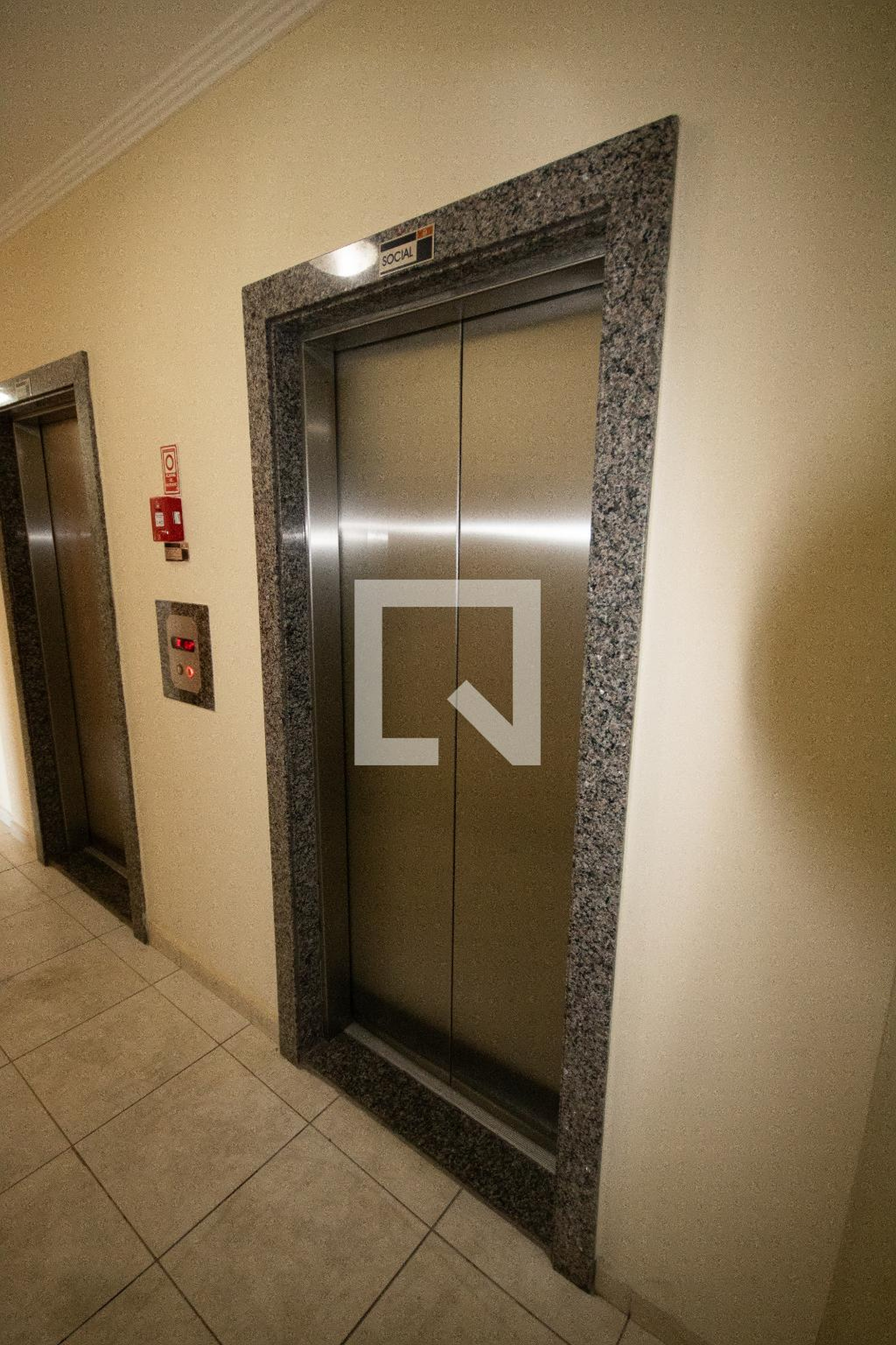 Área comum - Eurides Ribeiro Santana