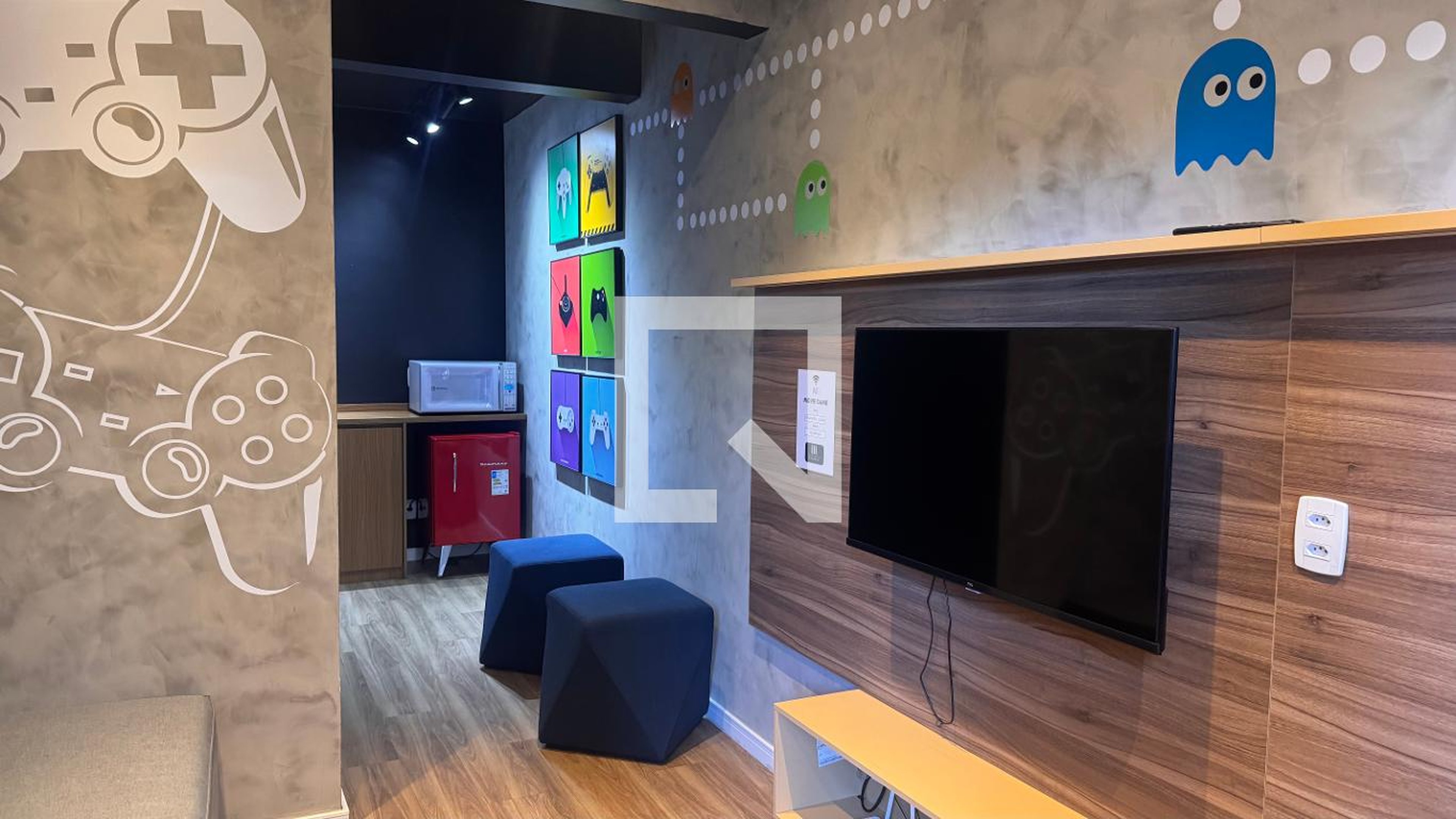 Sala de Jogos - Una Proença